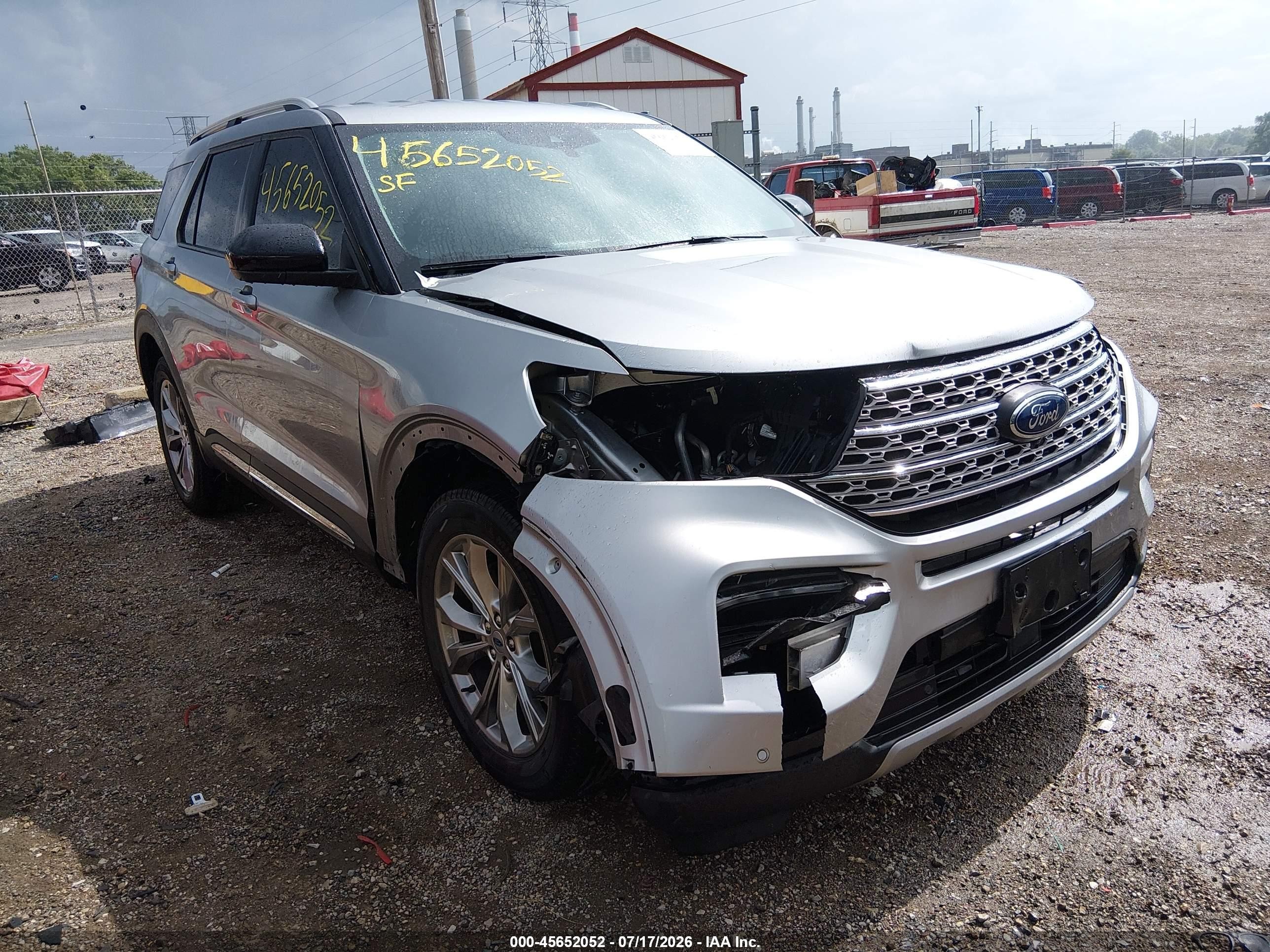 2023 Ford Explorer Limited, VIN 1FMSK8FH4PGA23308 — Front end
