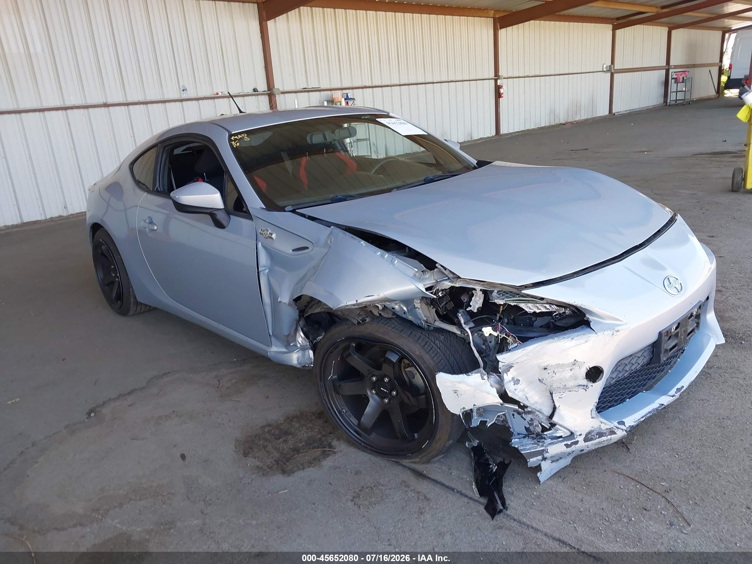 2013 Scion FR-S, VIN JF1ZNAA12D2732099 — Front end