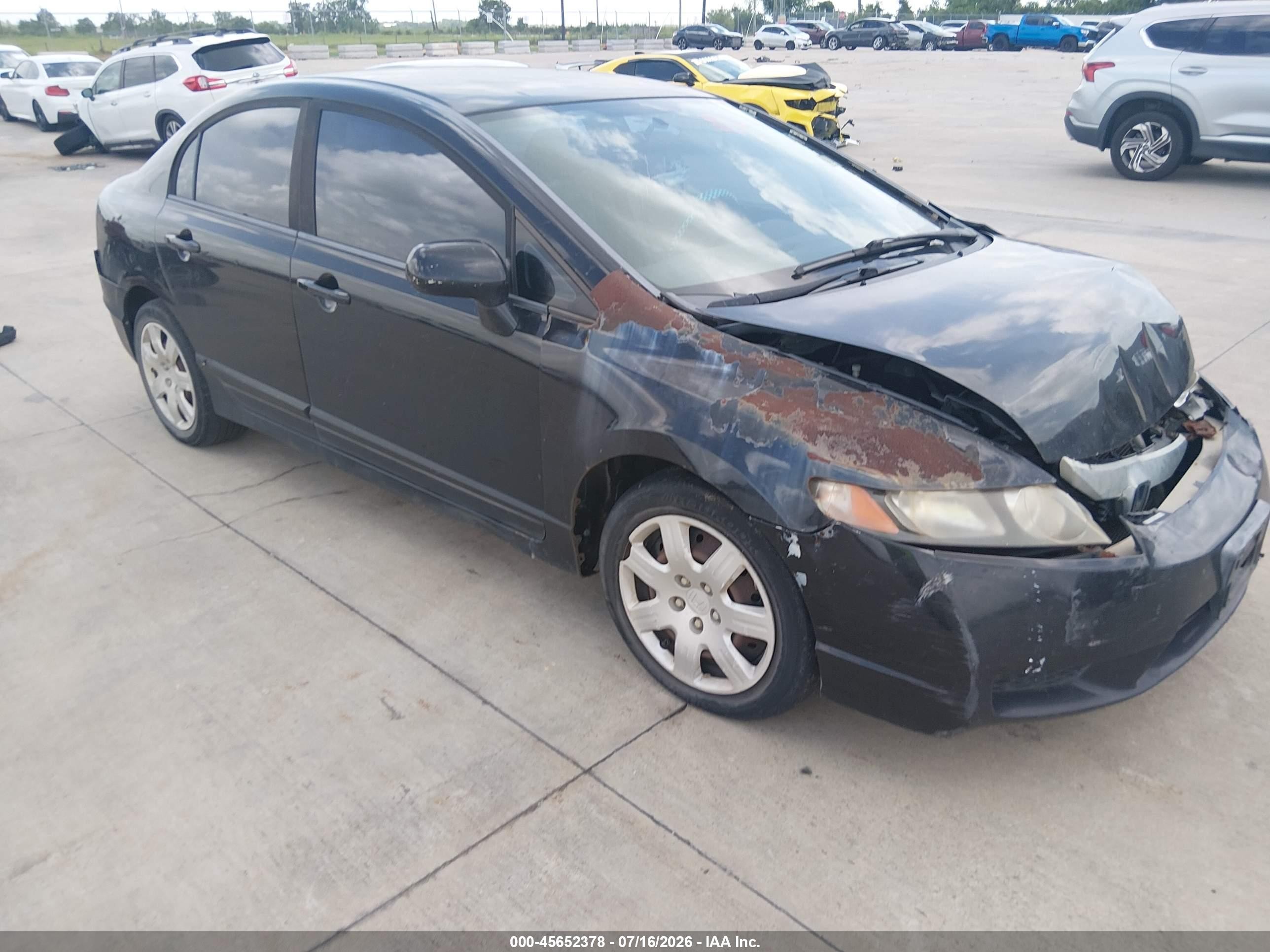 2010 Honda Civic LX, VIN 19XFA1F53AE021630 — Front end