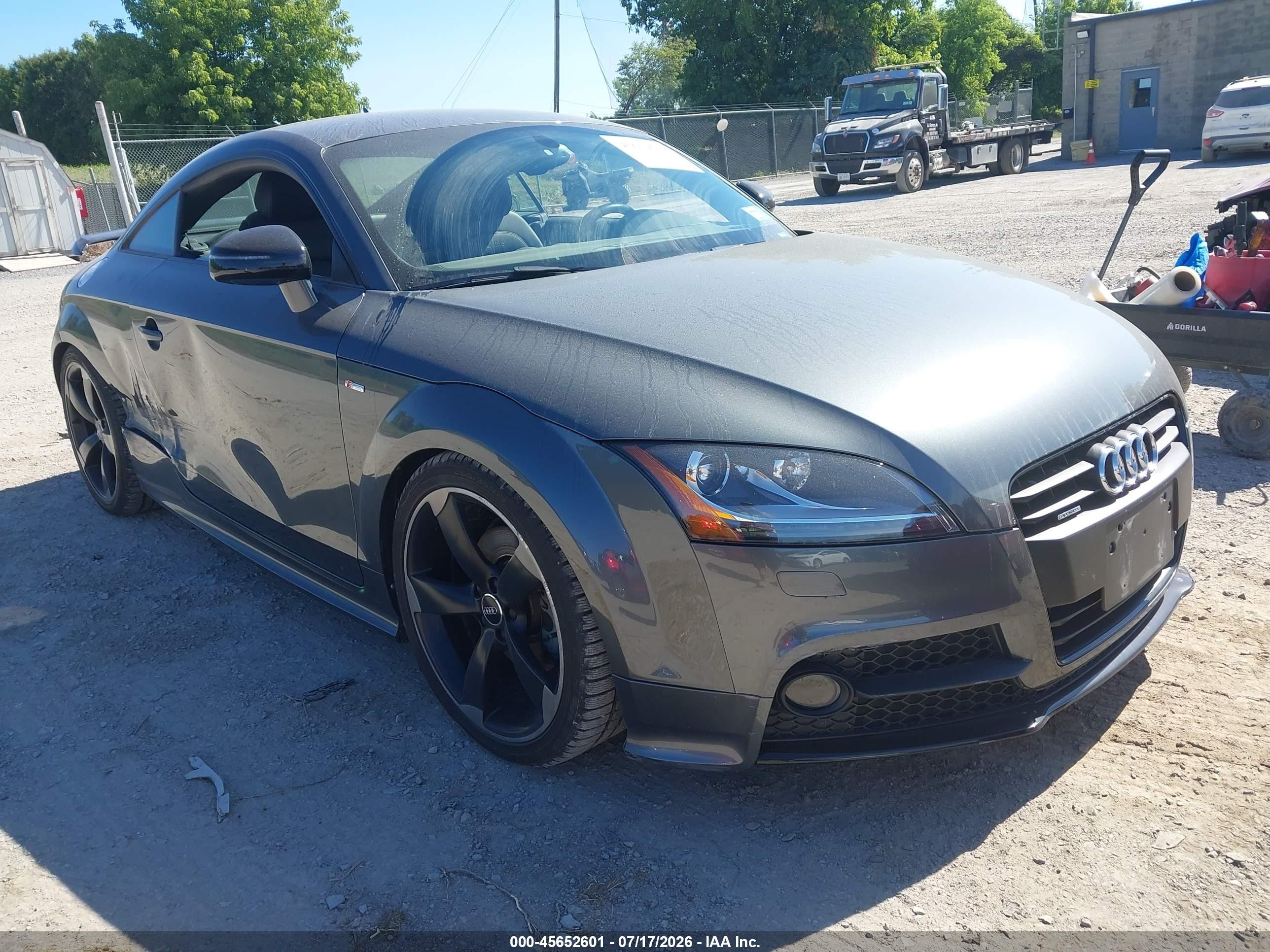 2014 Audi TT 2.0T, VIN TRUBFAFK0E1002361 — Зад