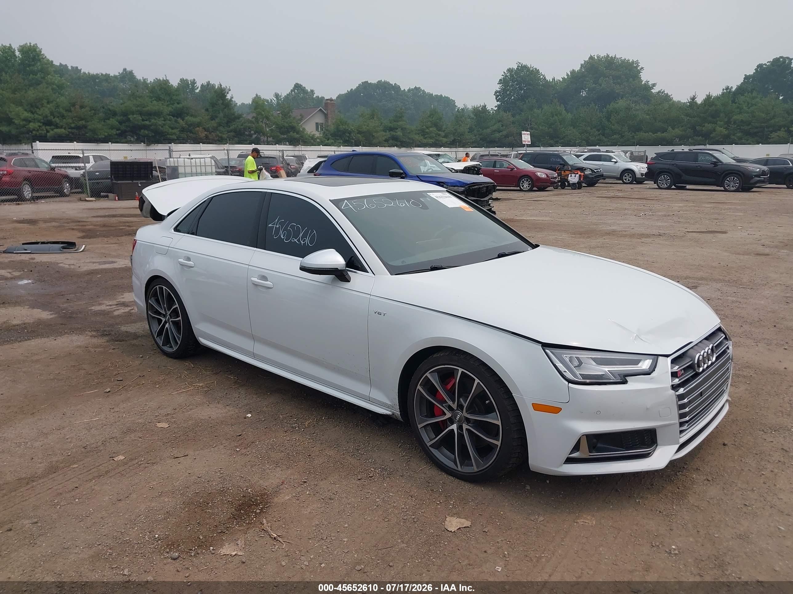 2018 Audi S4 Prestige, VIN WAUC4AF47JA003133 — Rear end