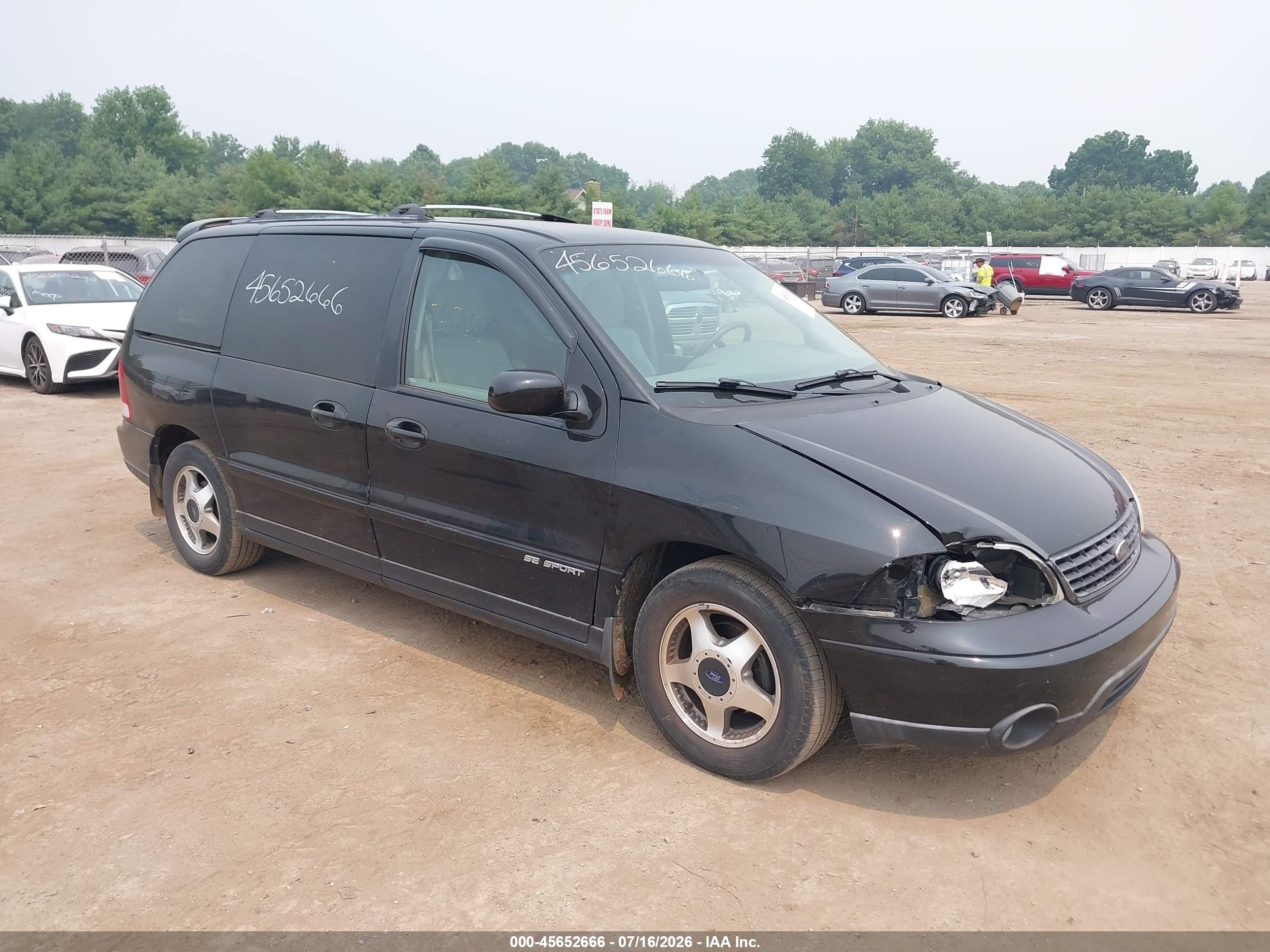 2001 Ford Windstar, VIN 2FMDA57481BC19918 — Front end