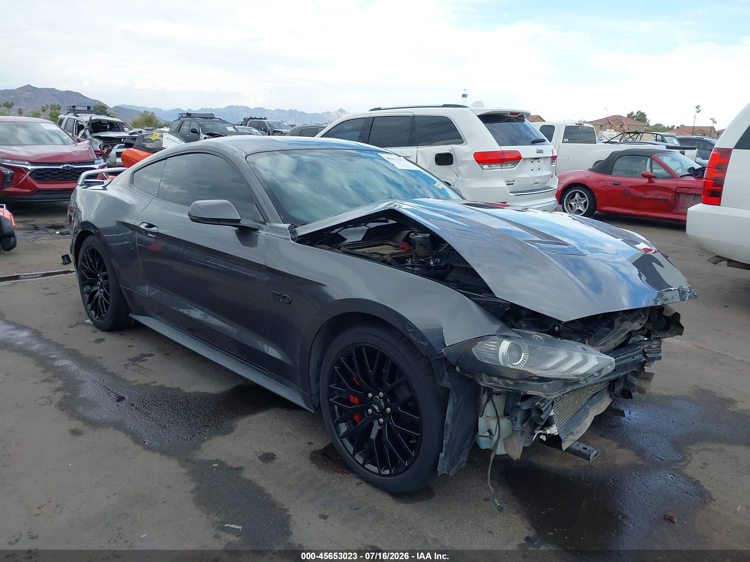 2019 Ford Mustang GT Premium, VIN 1FA6P8CF1K5188236 — Front end