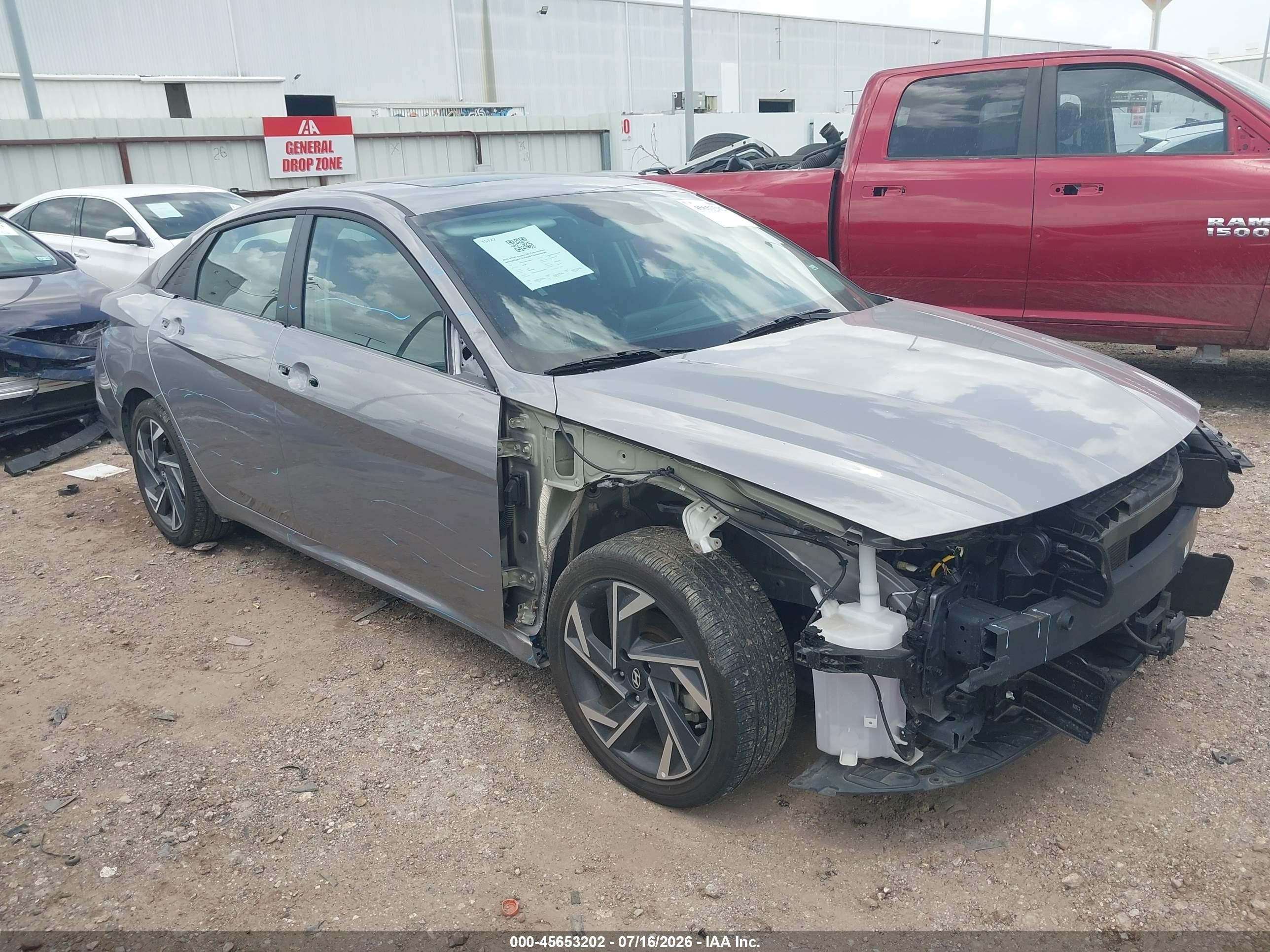 2025 Hyundai Elantra SEL Convenience, VIN KMHLS4DG2SU020036 — All over
