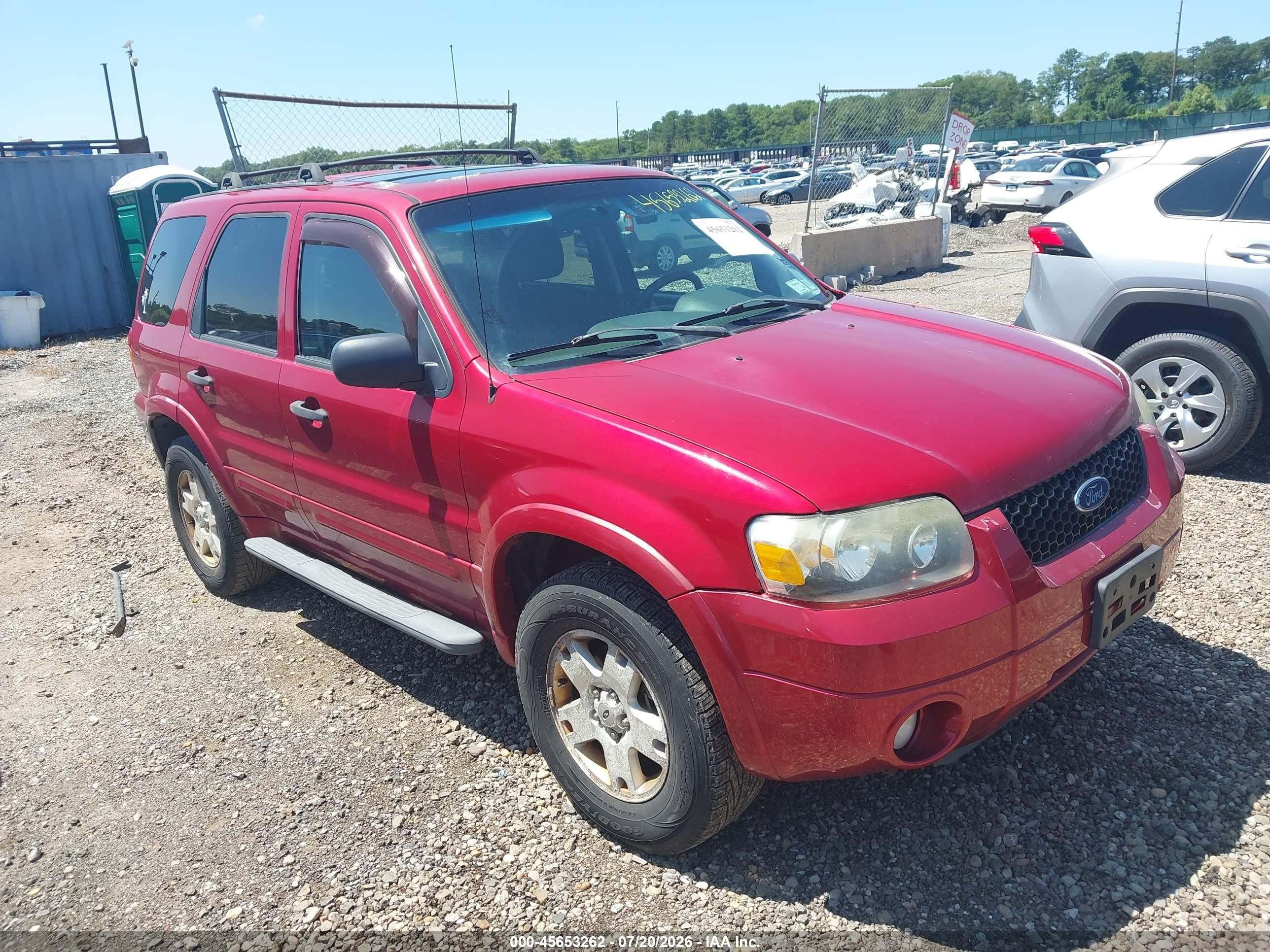 2007 Ford Escape XLT, VIN 1FMCU93147KB78921 — Normal wear