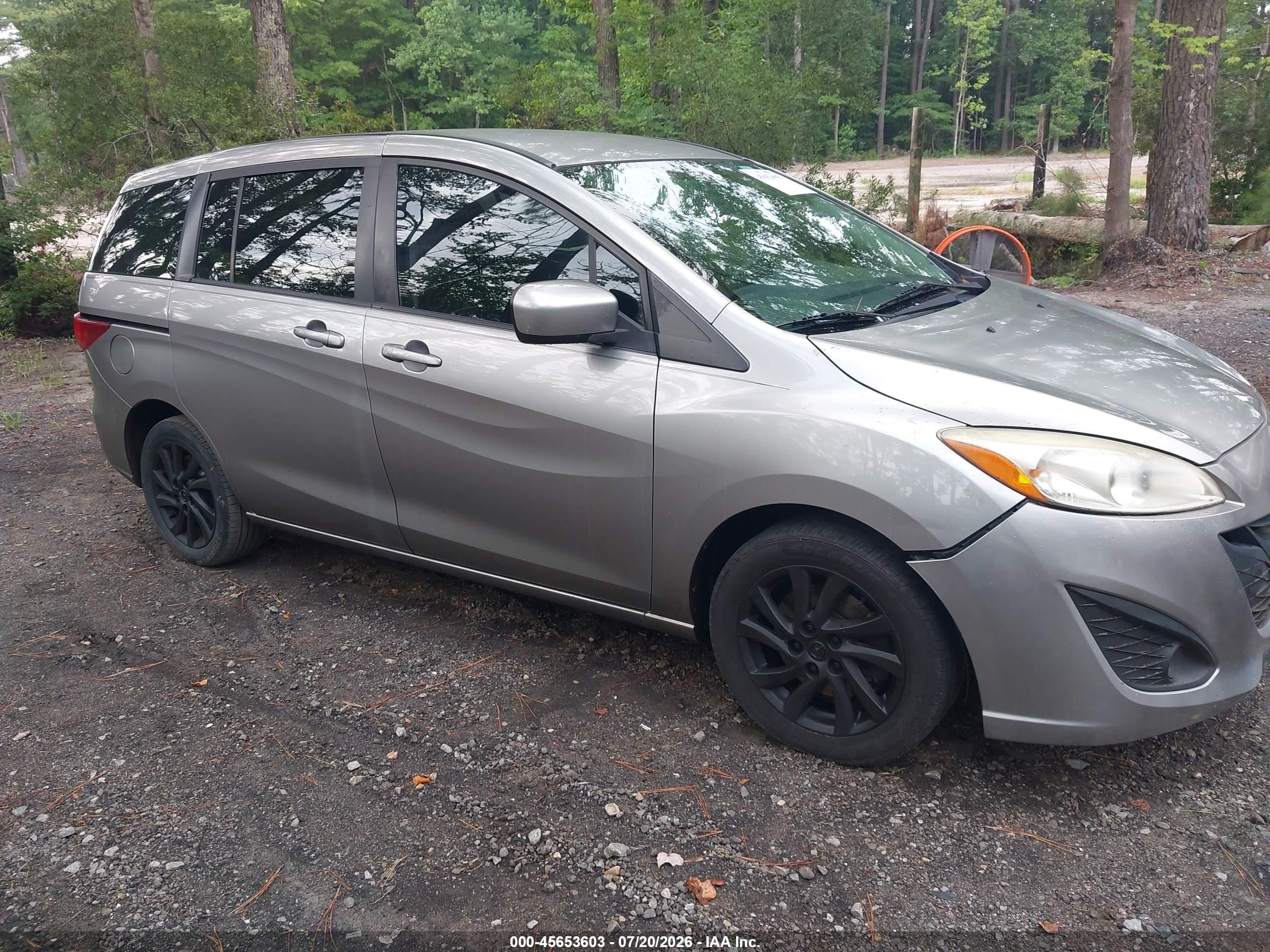 2012 Mazda 5 Sport, VIN JM1CW2BLXC0128376 — Front end