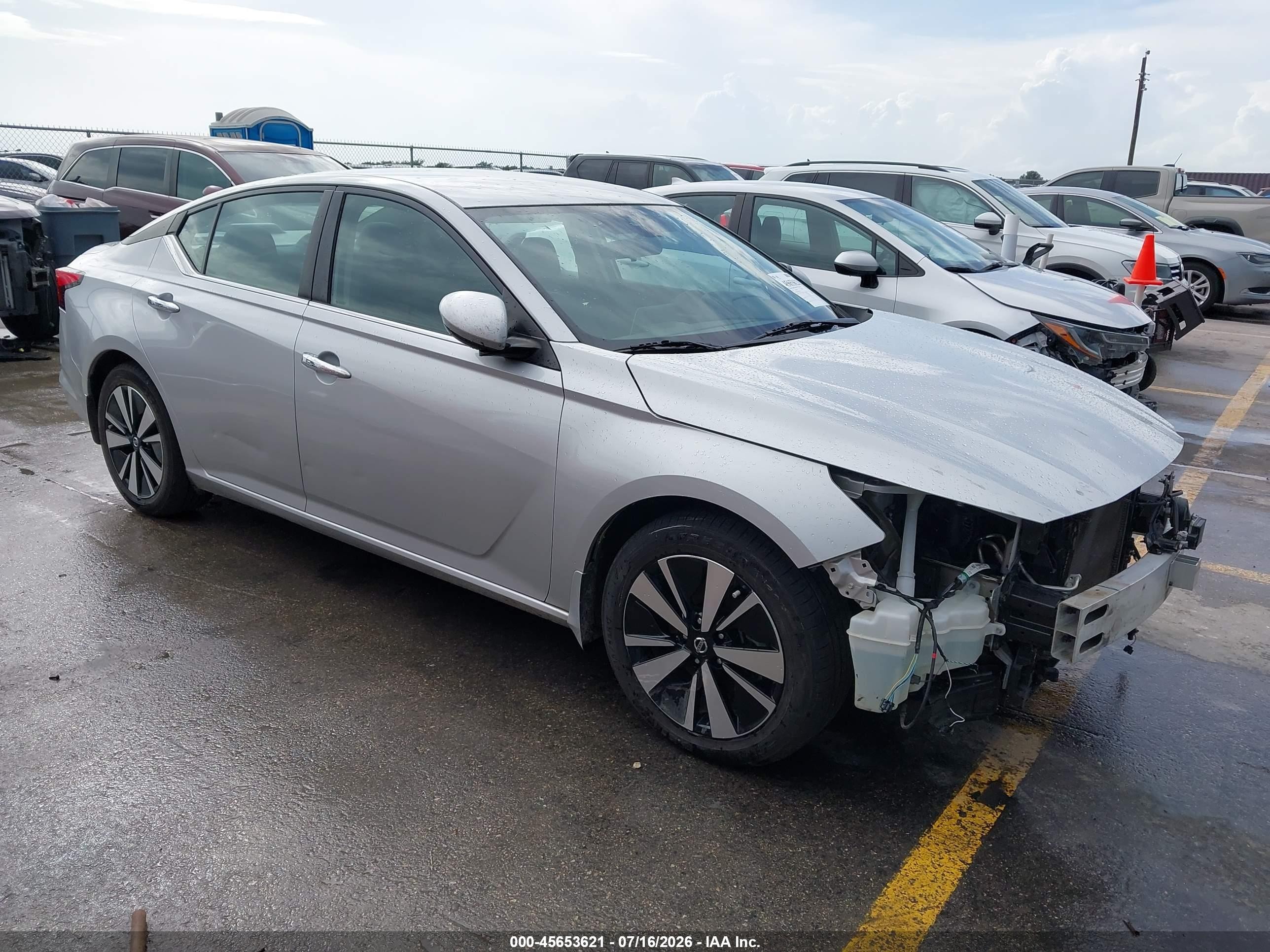 2022 Nissan Altima SV, VIN 1N4BL4DV1NN377269 — Front end