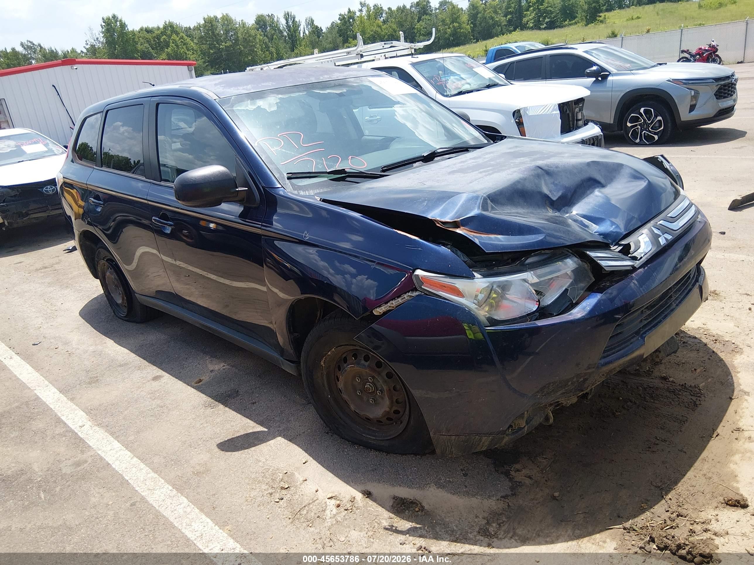 2014 Mitsubishi Outlander ES, VIN JA4AD2A36EZ005620 — Fresh water flood