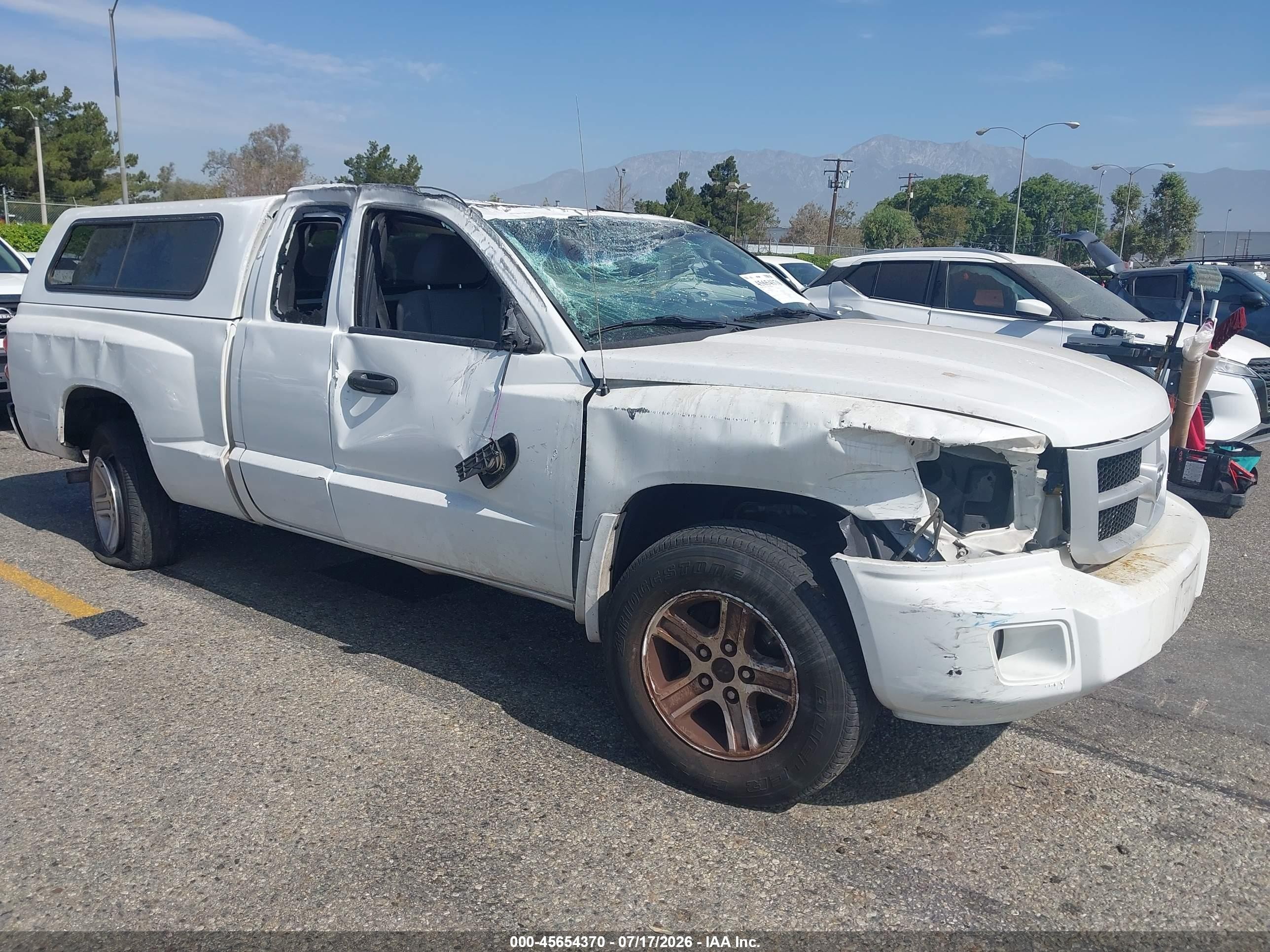 2011 Ram Dakota Big Horn, VIN 1D7RE3BK1BS679279 — Rollover
