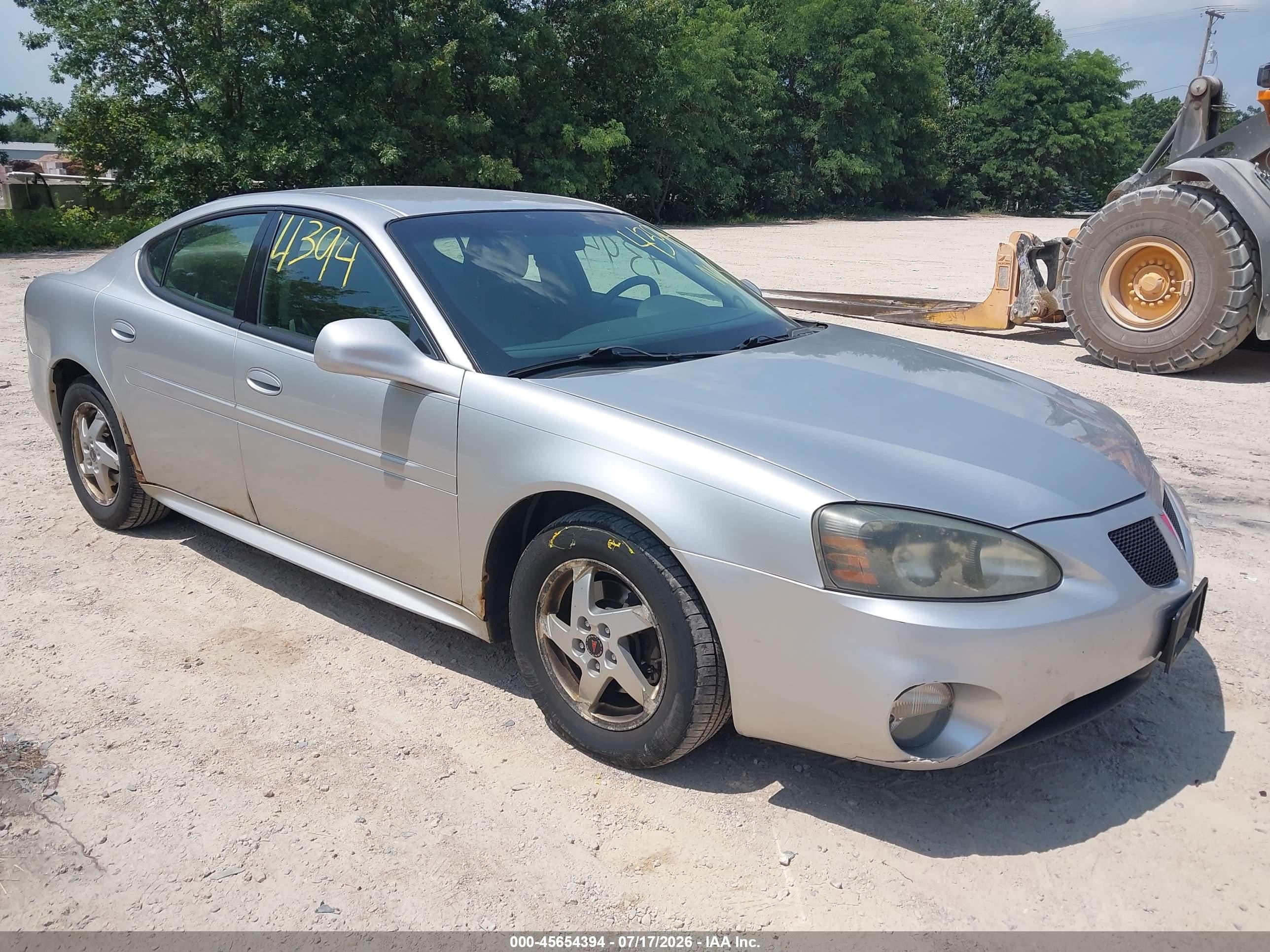 2005 Pontiac Grand Prix, VIN 2G2WP522951206533 — Normal wear