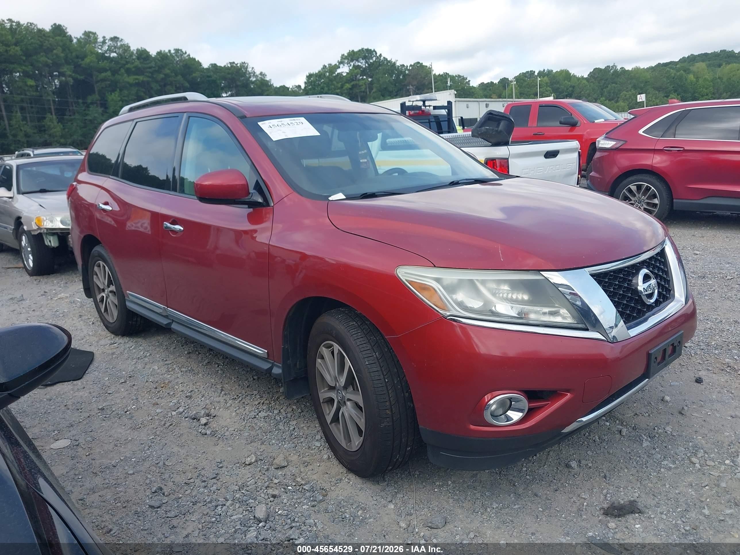 2013 Nissan Pathfinder S, VIN 5N1AR2MN3DC665521 — Бок