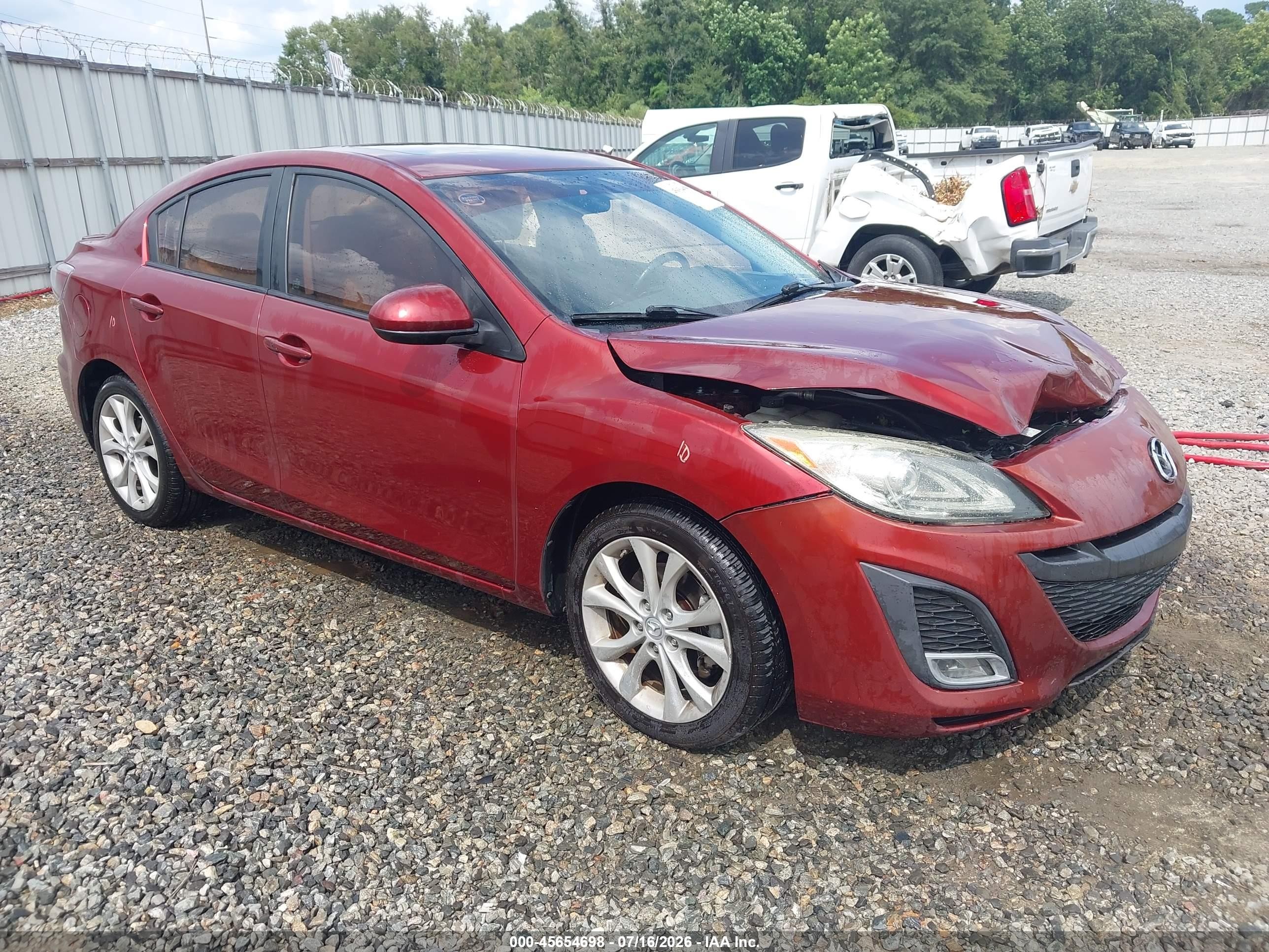 2011 Mazda 3 S Grand Touring, VIN JM1BL1W51B1377829 — Front end