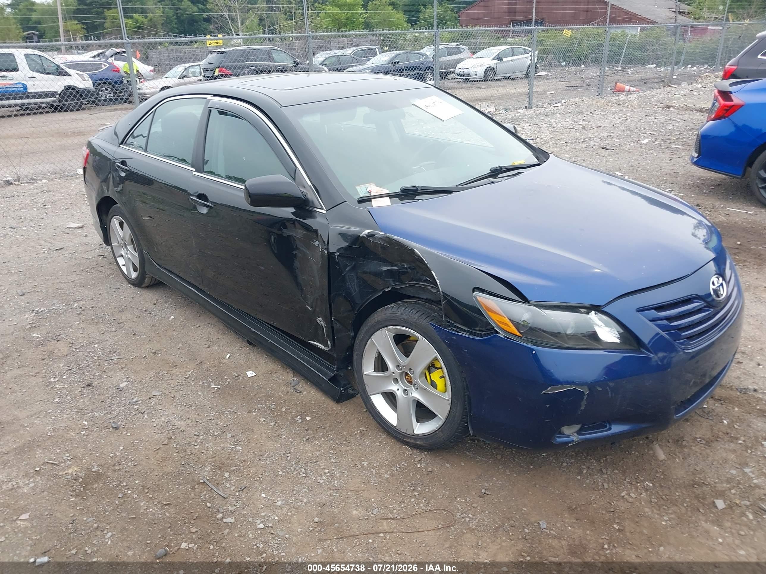 2008 Toyota Camry LE, VIN 4T1BE46K88U220030 — Перед