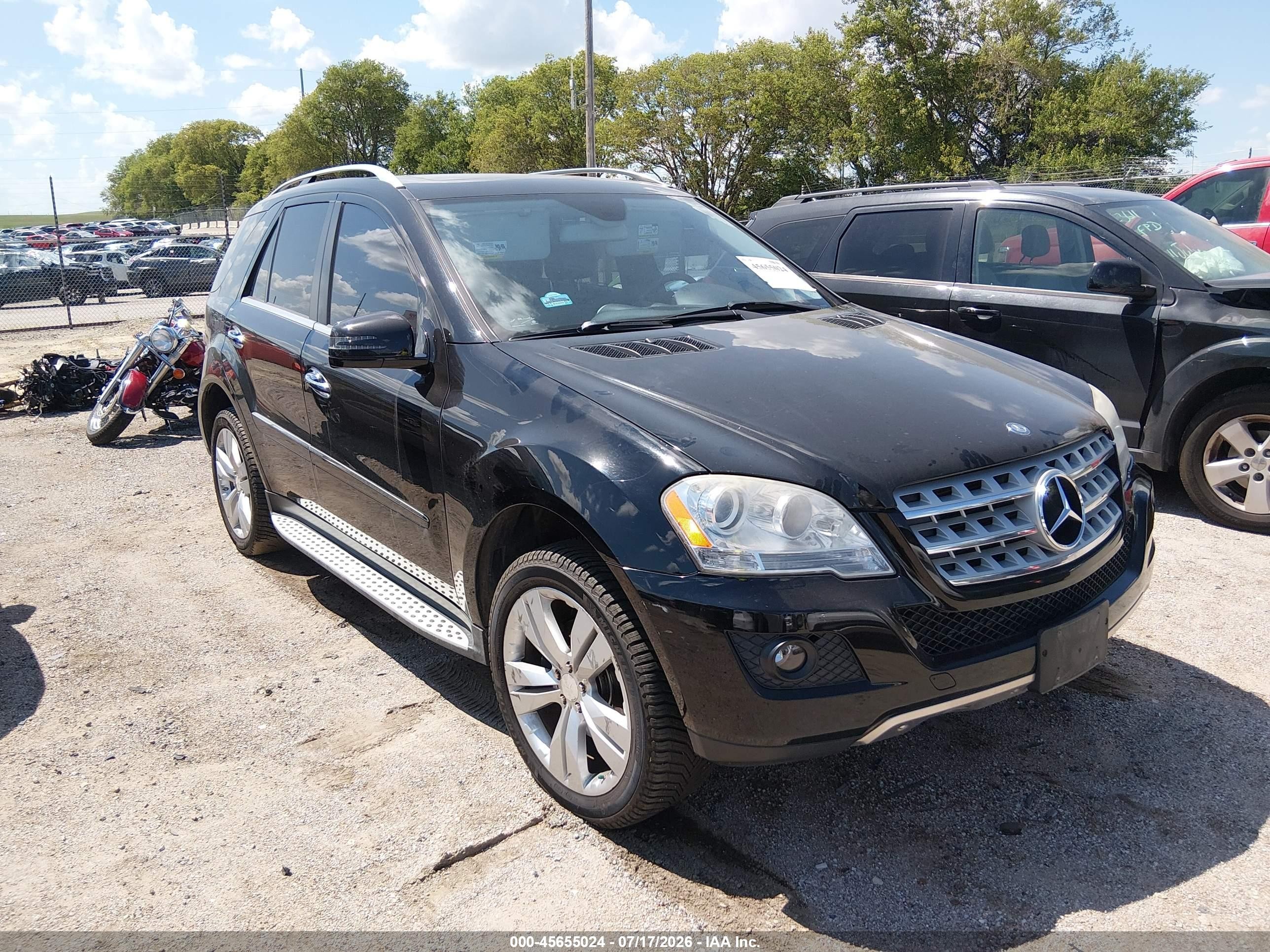2011 Mercedes-Benz M 350, VIN 4JGBB8GBXBA709276 — Normal wear