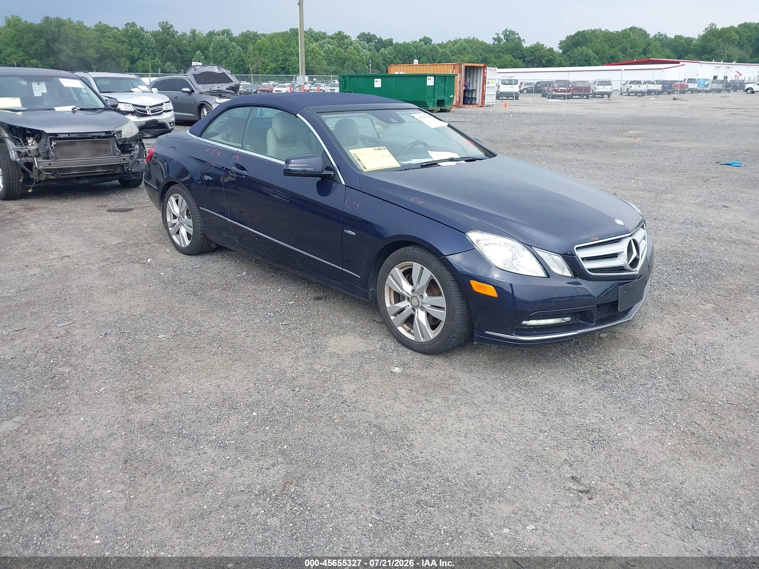 2012 Mercedes-Benz E 350, VIN WDDKK5KF9CF147958 — Rear end