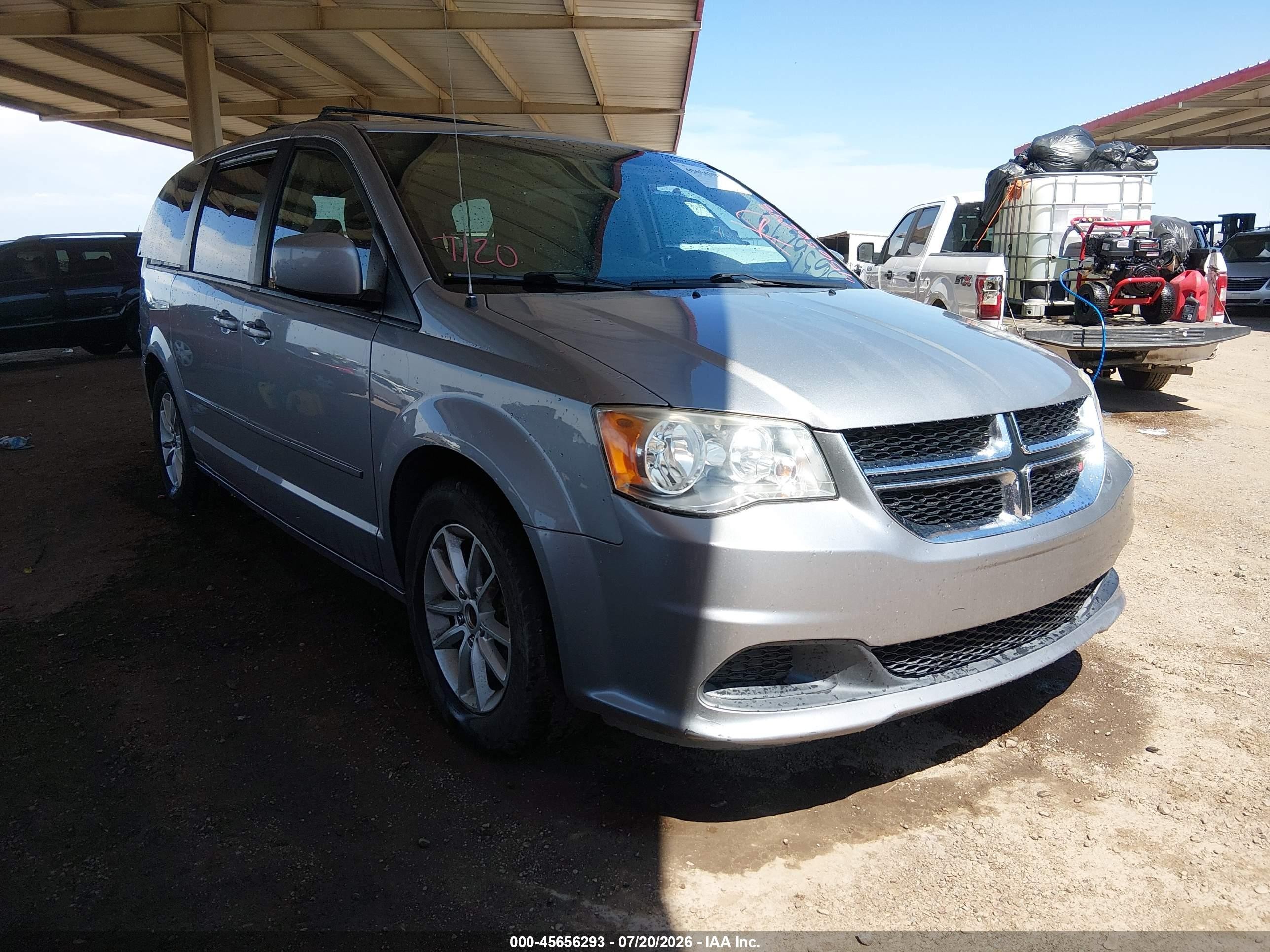 2016 Dodge Grand Caravan SXT, VIN 2C4RDGCG2GR352980 — Обычный износ