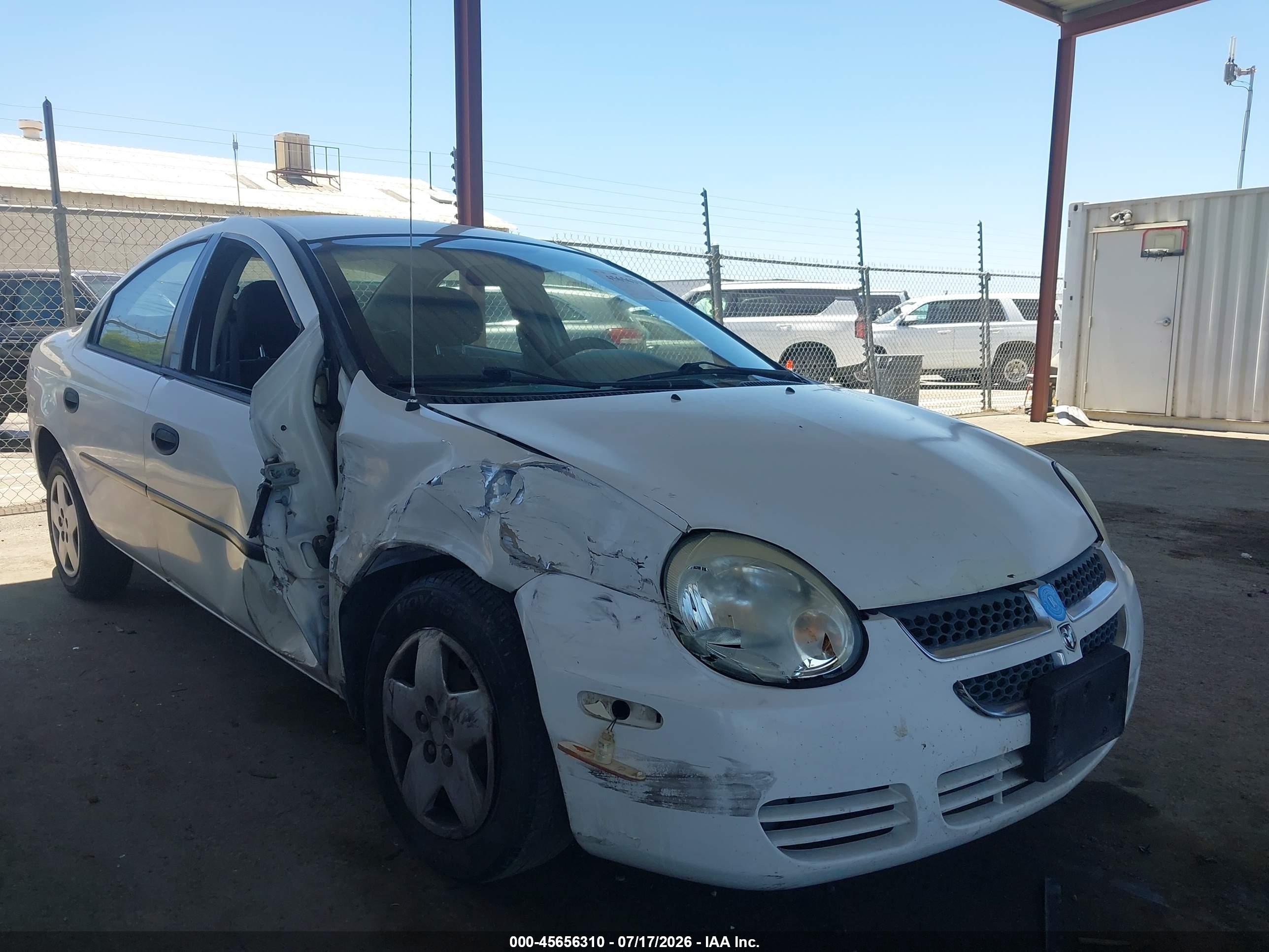 2004 Dodge Neon SE, VIN 1B3ES26C24D506197 — Front end