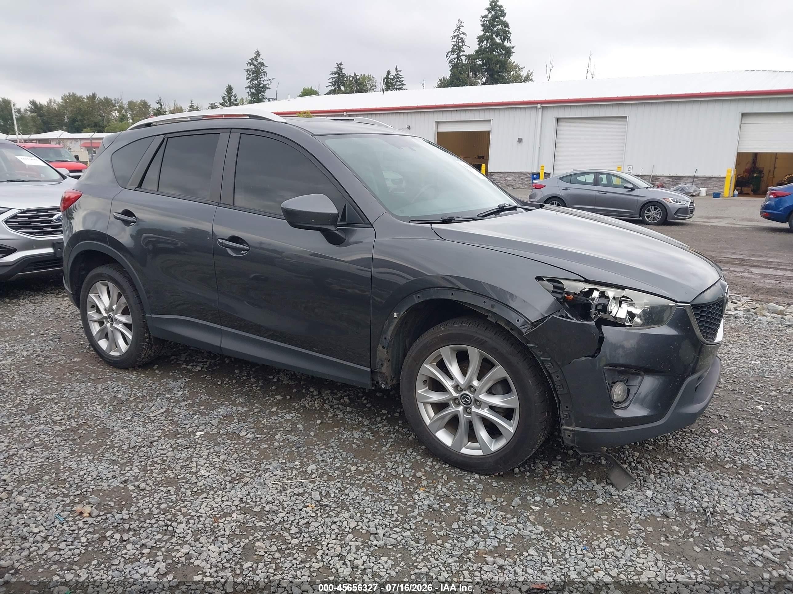 2015 Mazda CX-5 Grand Touring, VIN JM3KE4DY3F0443809 — Перед