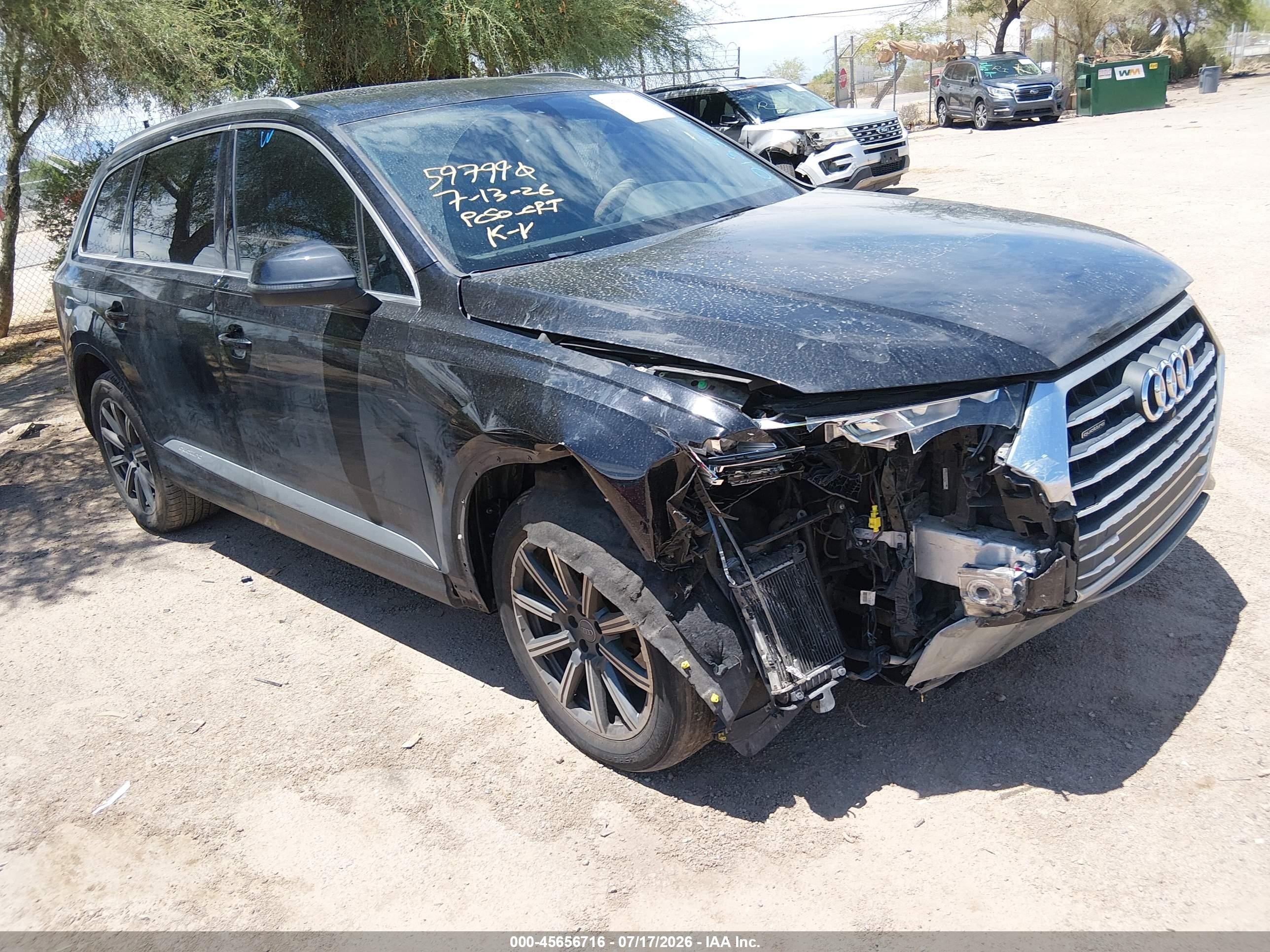 2017 Audi Q7 Premium Plus, VIN WA1LAAF71HD013357 — Front end