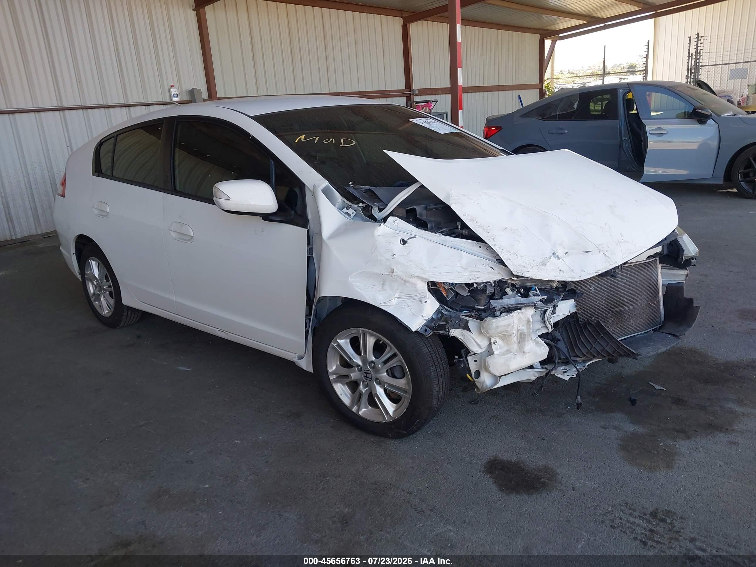 2011 Honda Insight EX, VIN JHMZE2H7XBS010501 — Front end