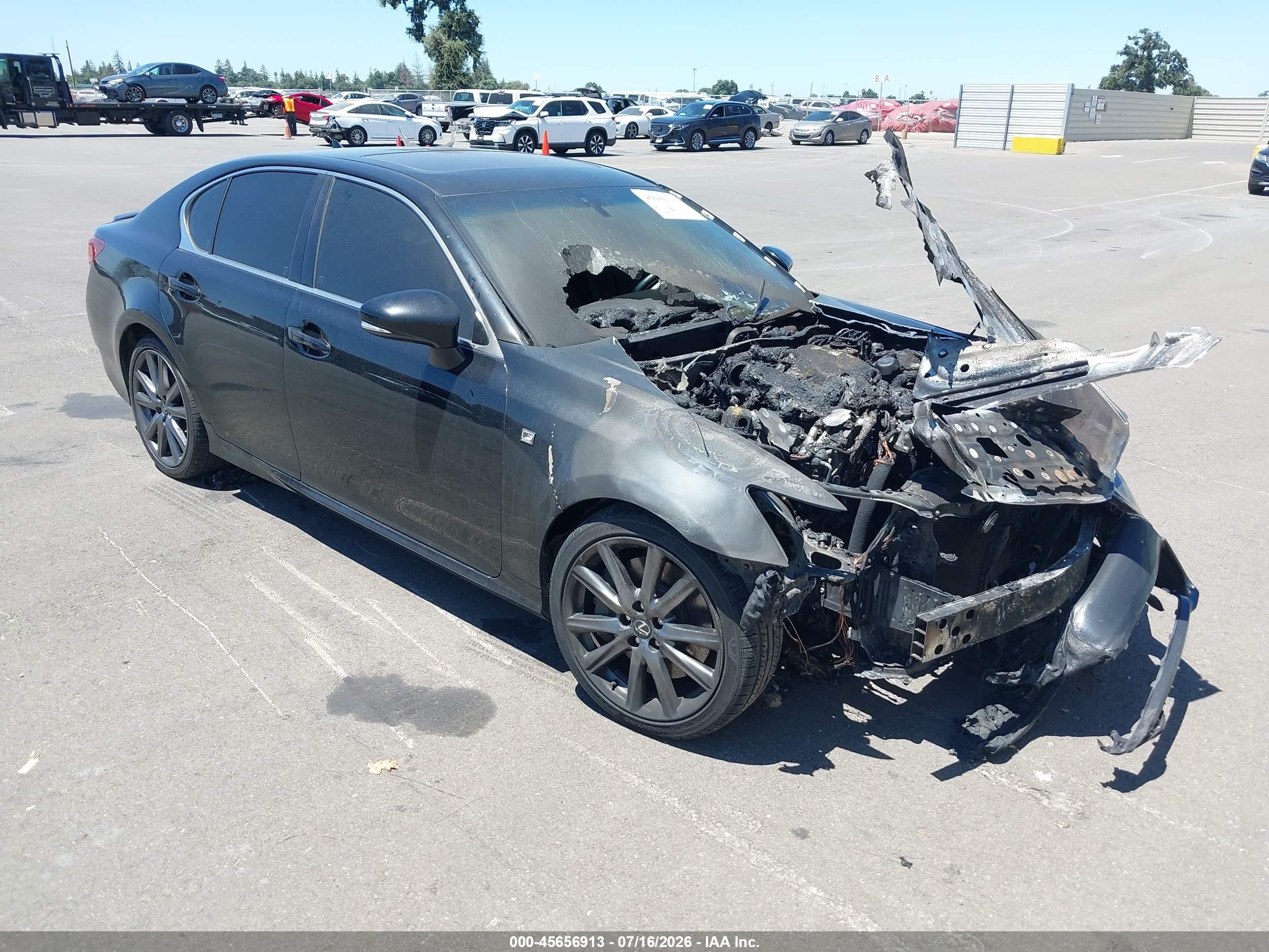 2014 Lexus GS 350, VIN JTHBE1BL5E5040946 — Engine fire