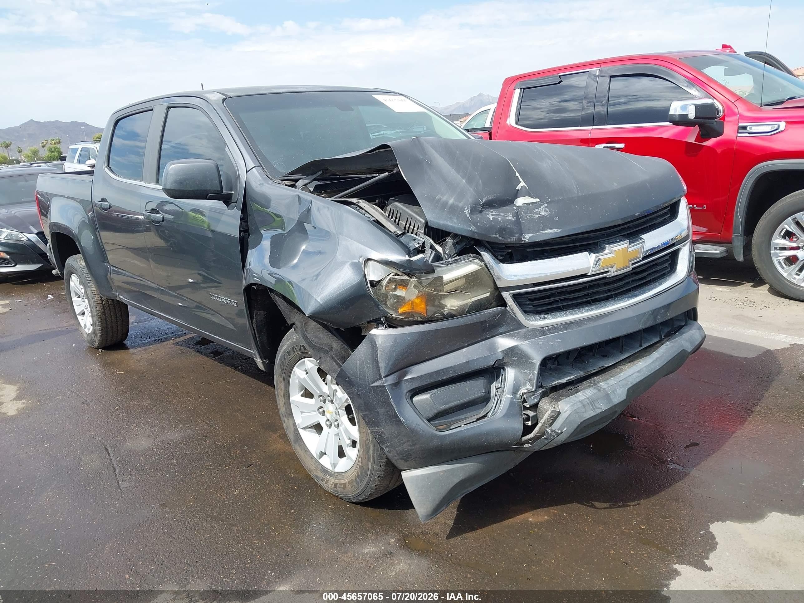 2016 Chevrolet Colorado 2WD LT, VIN 1GCGSCE38G1296225 — Front end