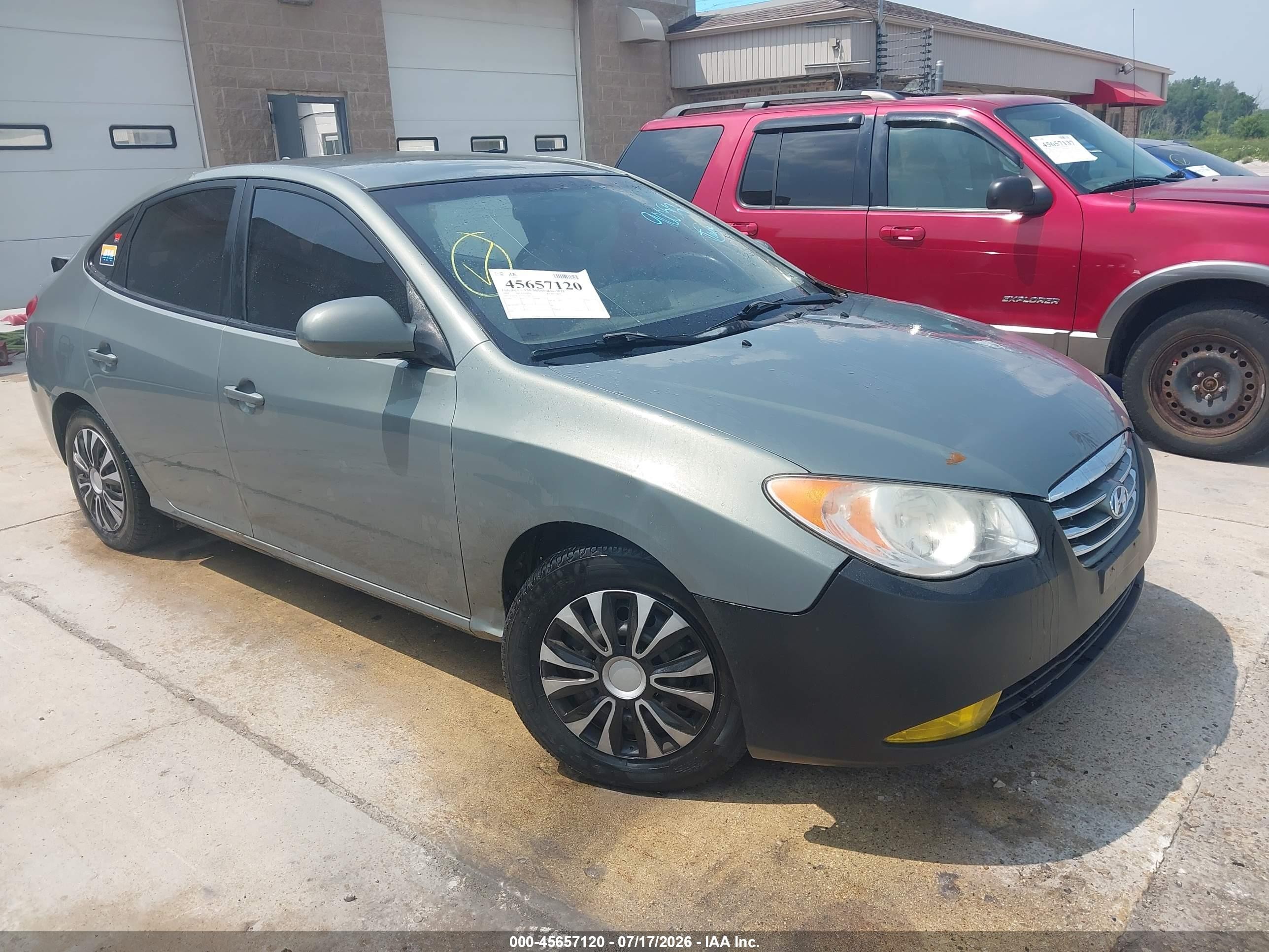 2010 Hyundai Elantra GLS, VIN KMHDU4AD5AU900512 — Normal wear