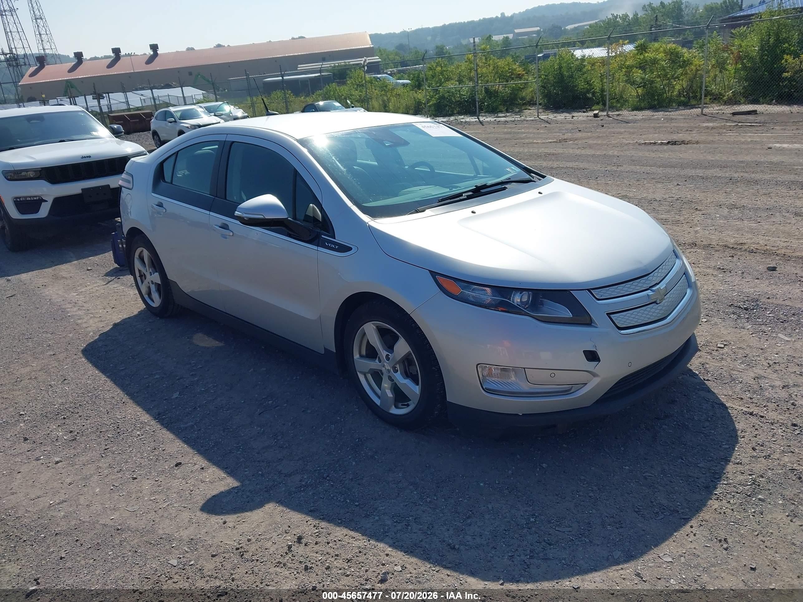 2013 Chevrolet Volt, VIN 1G1RD6E43DU146944 — Rear end