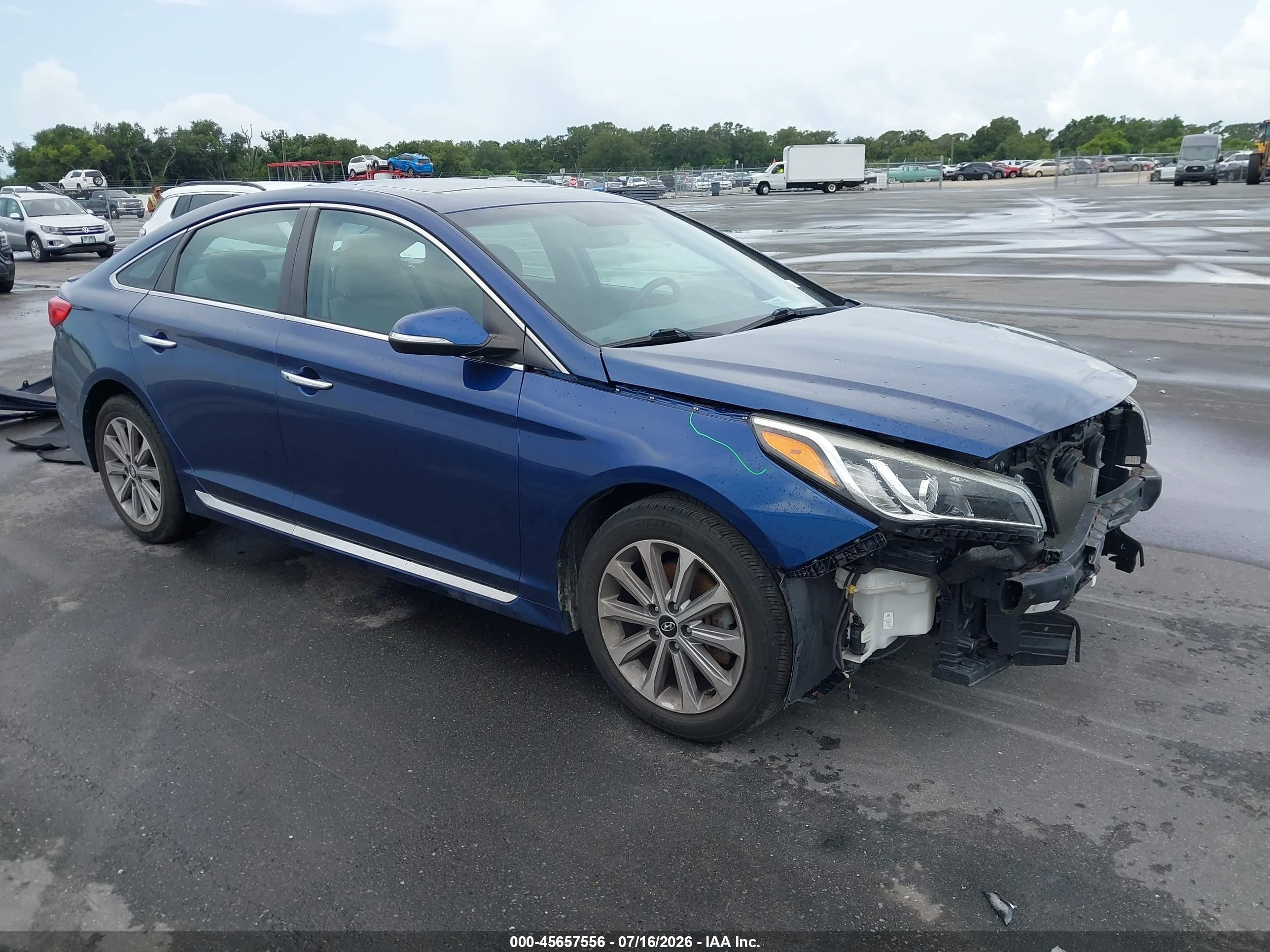 2016 Hyundai Sonata Sport, VIN 5NPE34AF4GH426634 — Front end