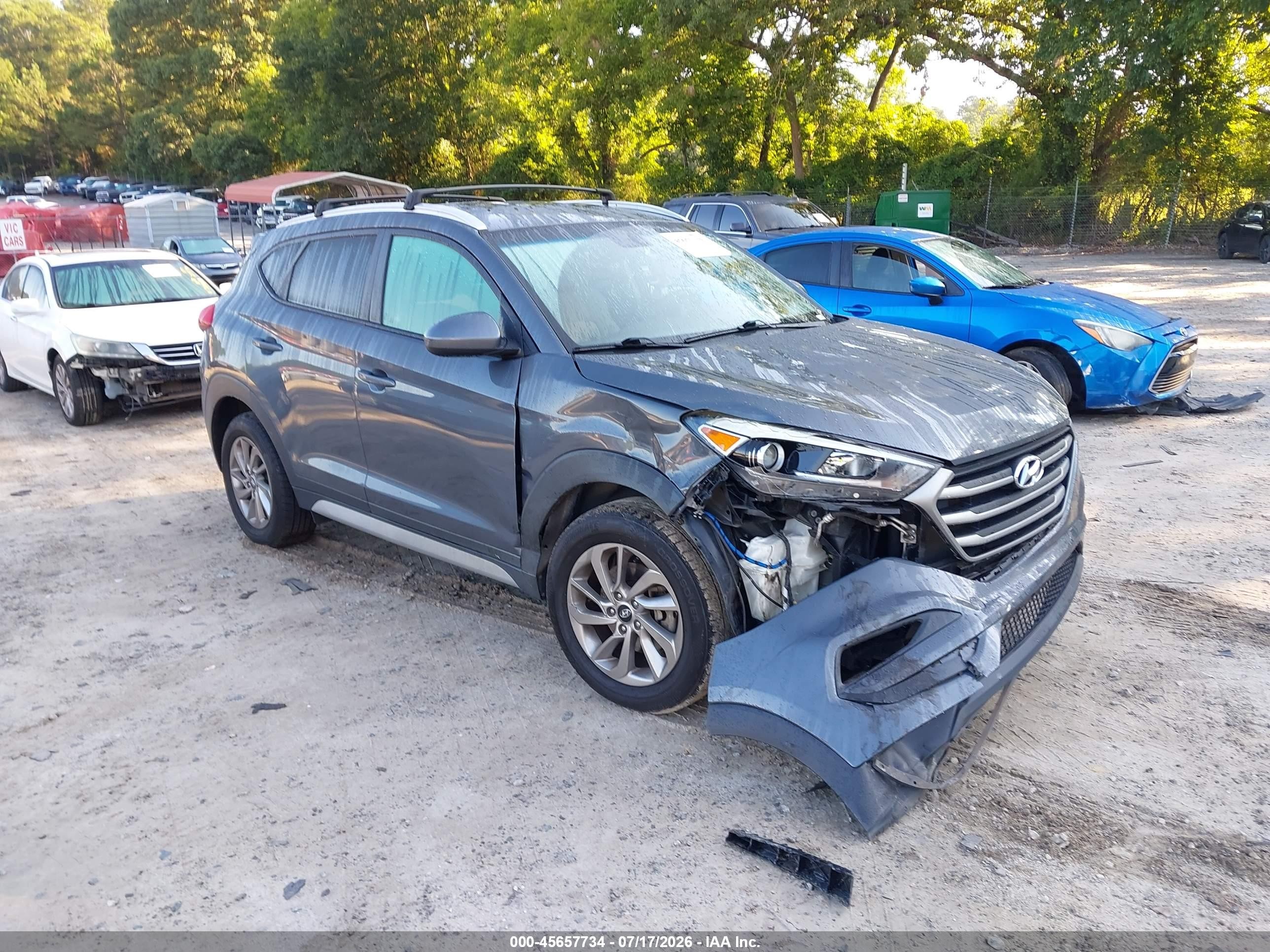 2017 Hyundai Tucson SE, VIN KM8J33A44HU439801 — Front end