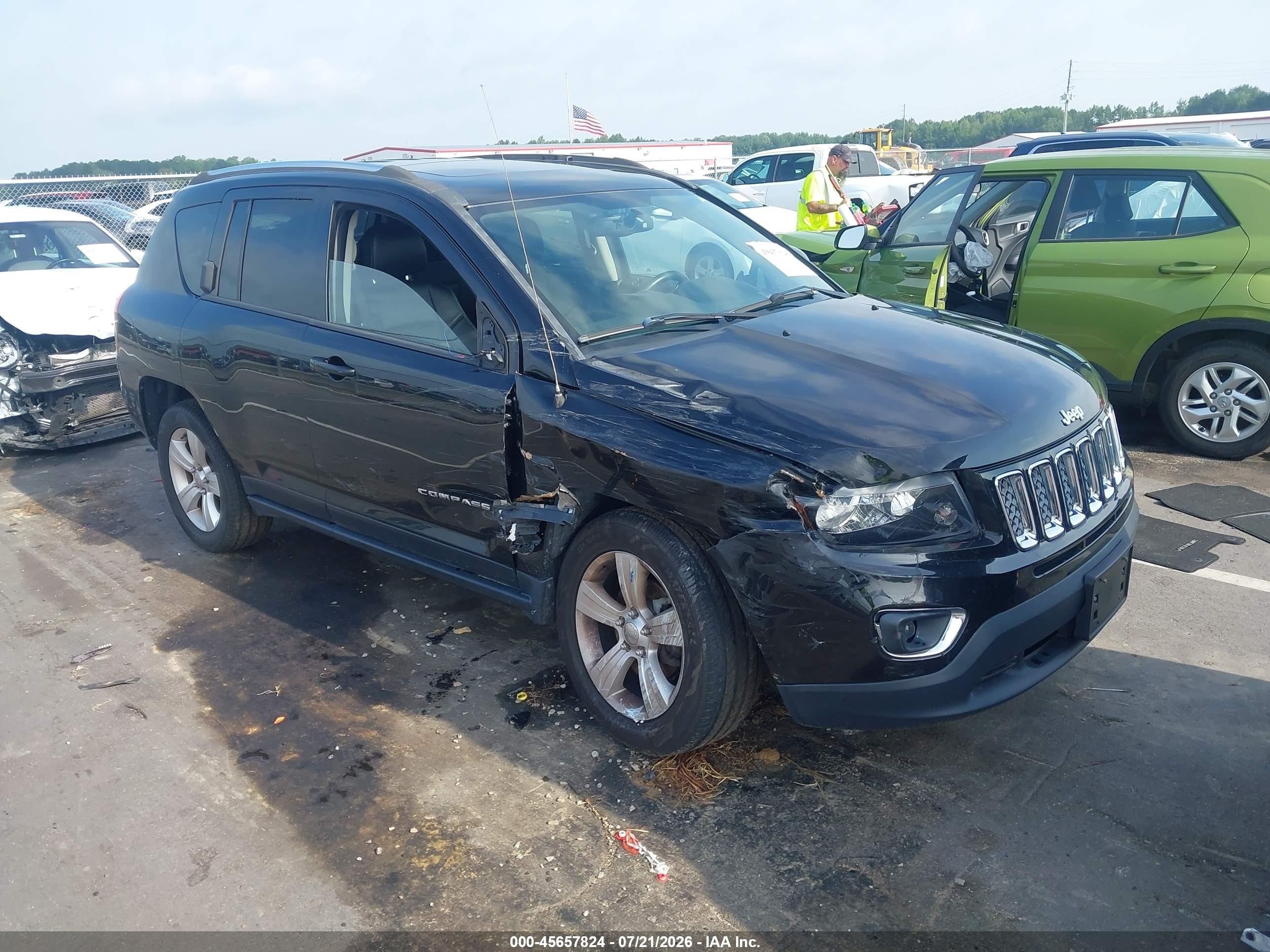 2015 Jeep Compass High Altitude, VIN 1C4NJDEB2FD120064 — Front end