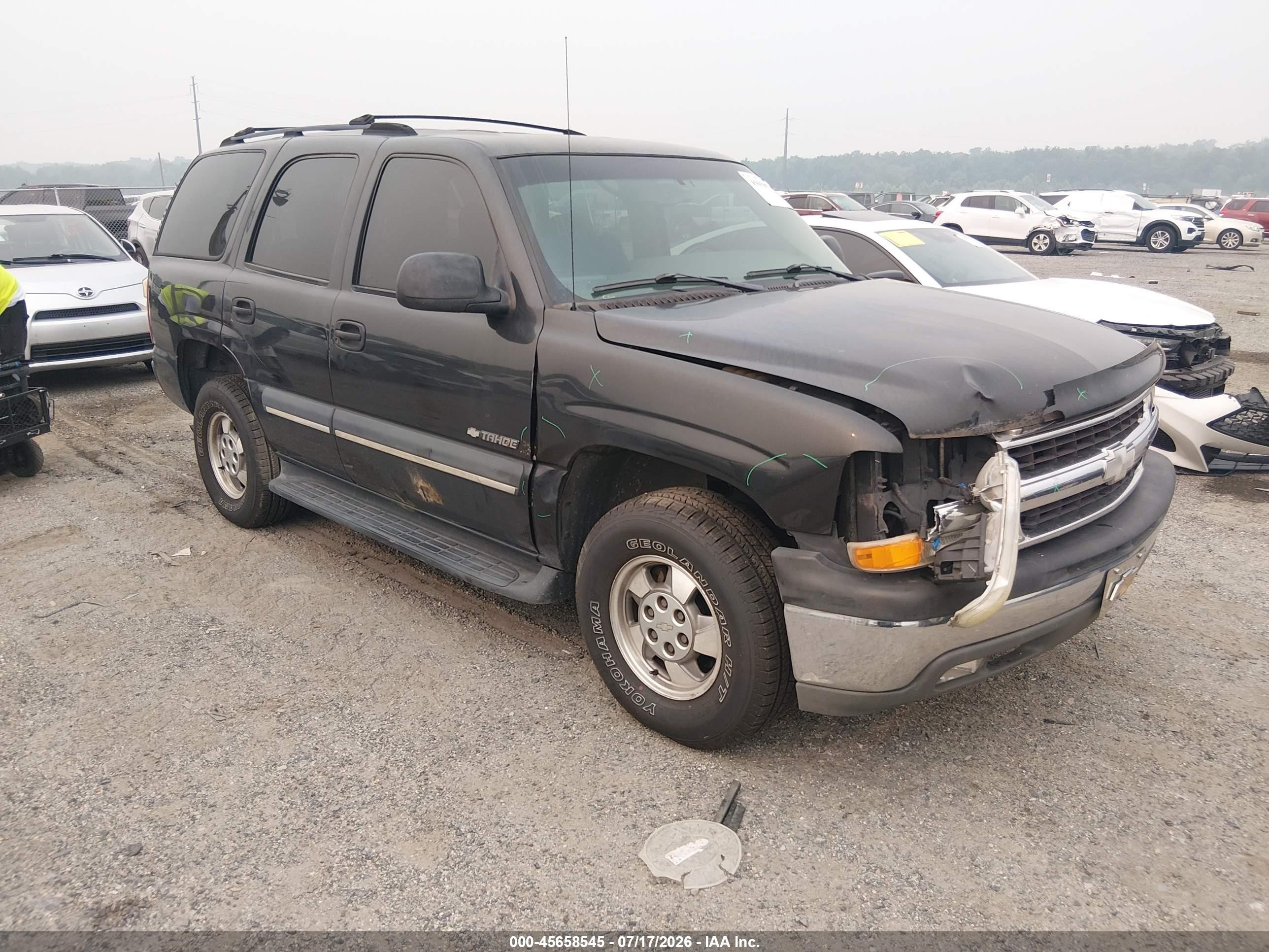 2003 Chevrolet Tahoe LS, VIN 1GNEC13V93R291499 — Front end