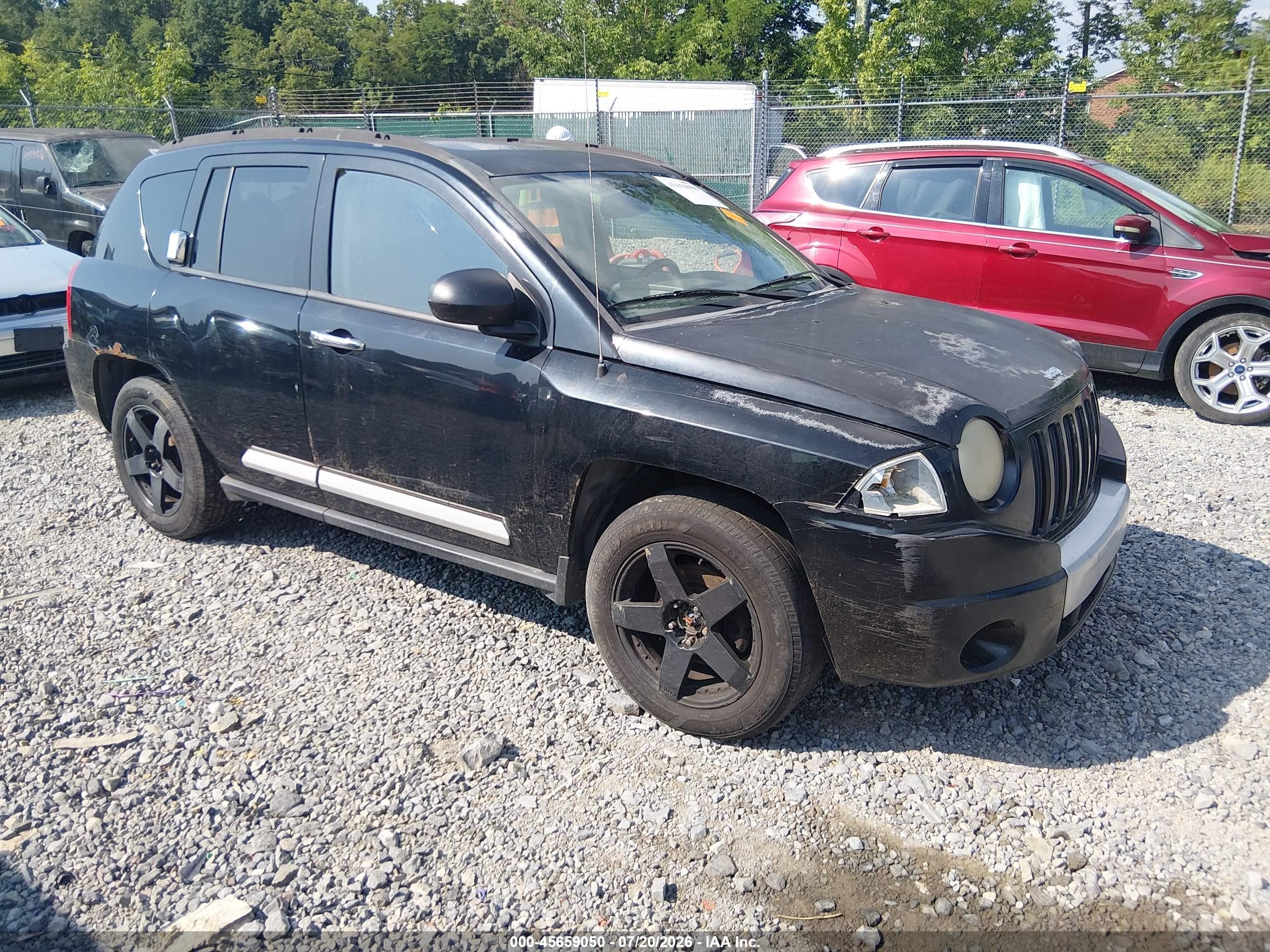 2007 Jeep Compass Limited, VIN 1J8FF57WX7D155960 — Normal wear