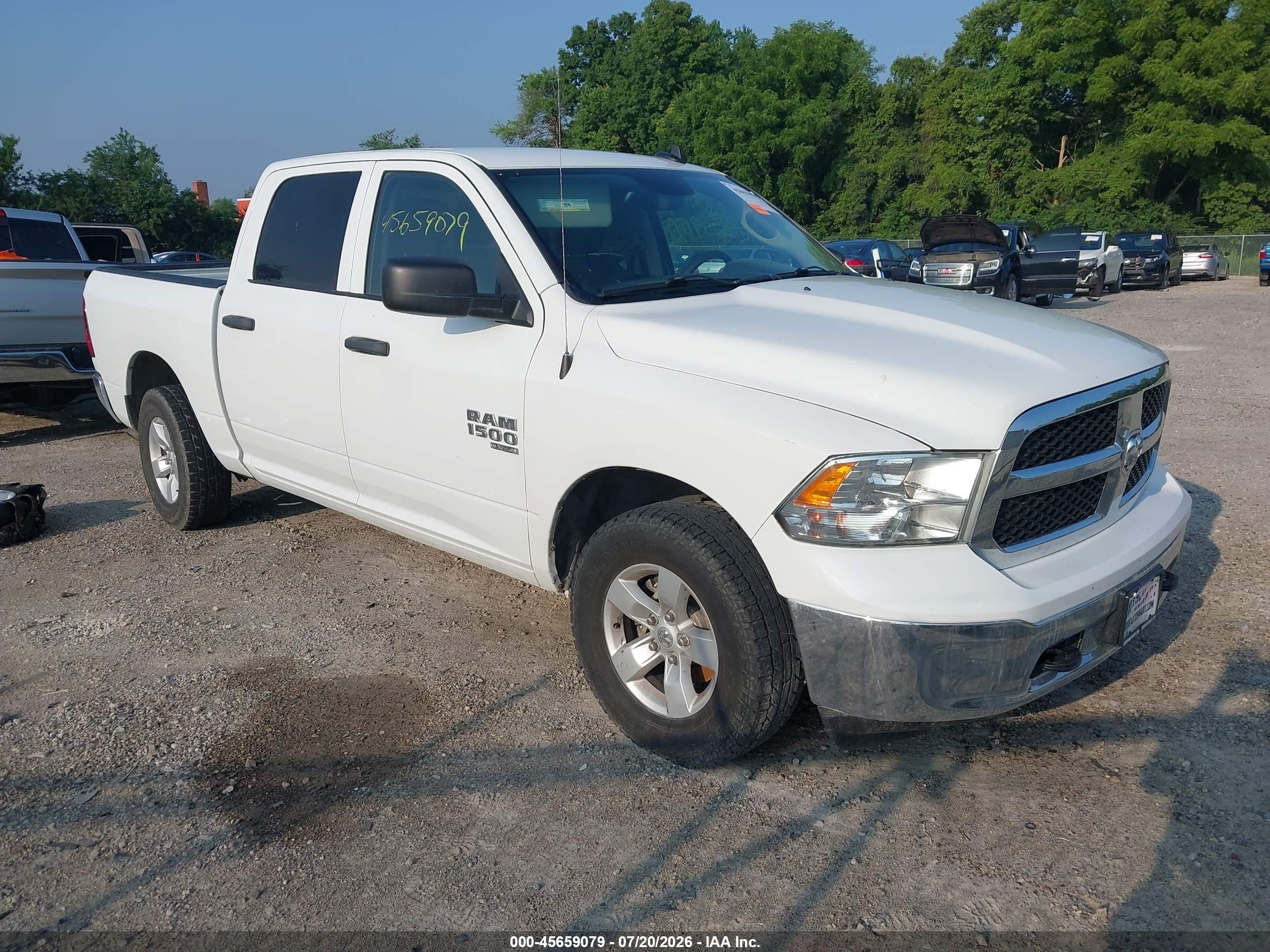 2022 Ram 1500 SLT, VIN 3C6RR7LG4NG375205 — Бок
