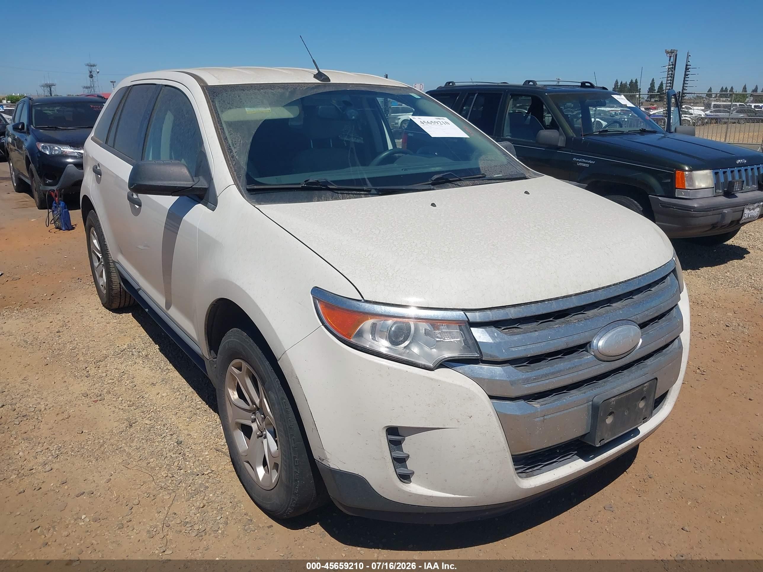 2013 Ford Edge SE, VIN 2FMDK3G93DBC95015 — Normal wear