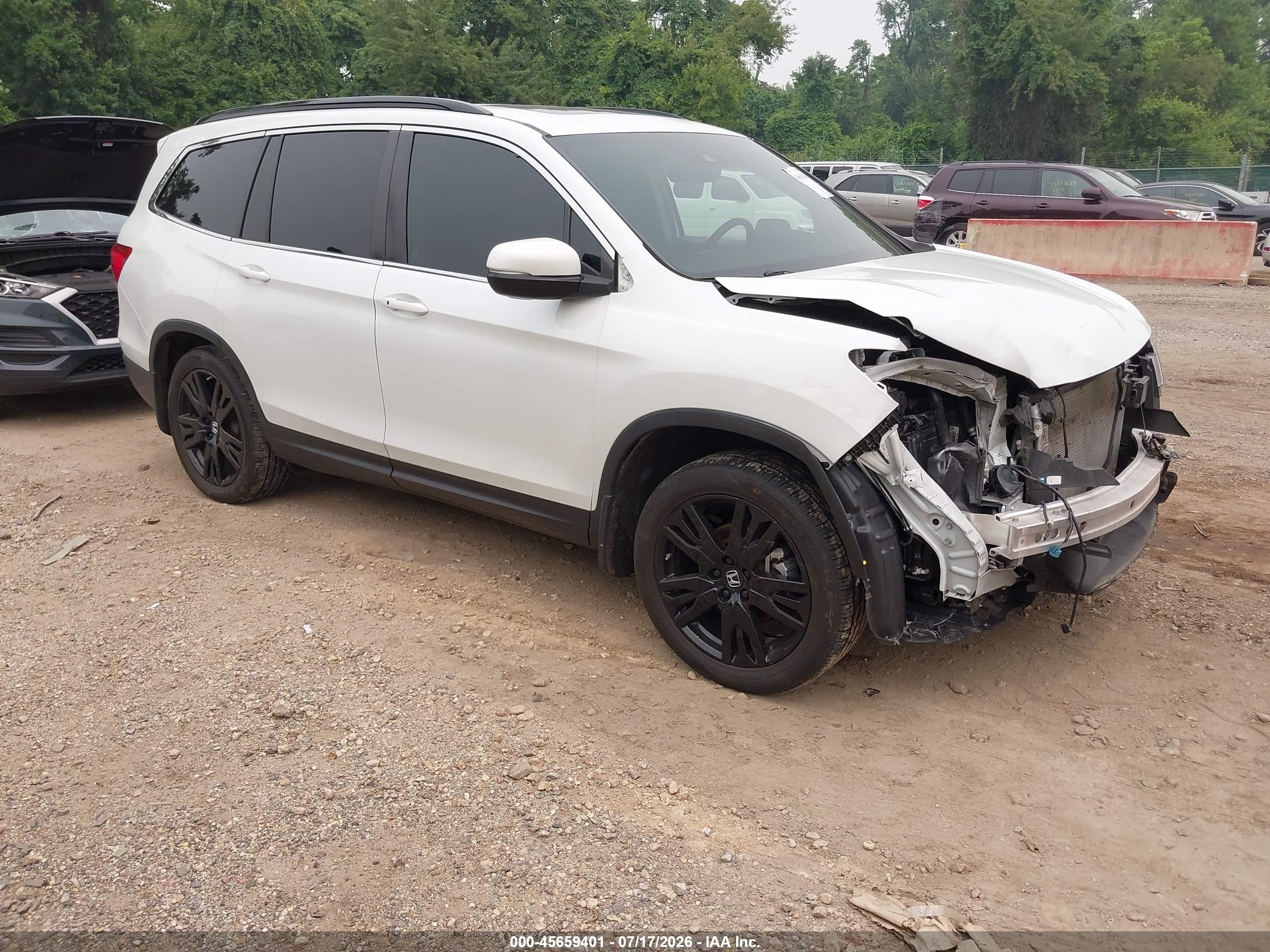2021 Honda Pilot Special Edition, VIN 5FNYF6H29MB095160 — Перед