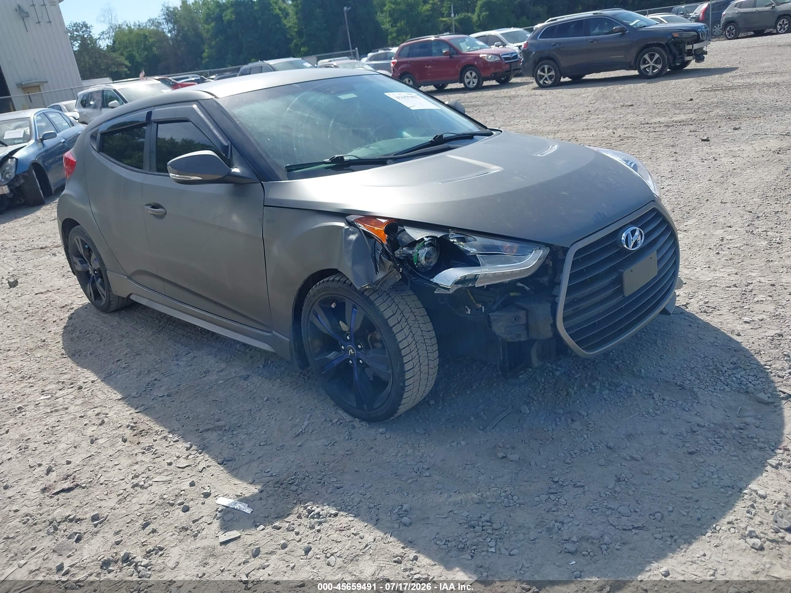 2013 Hyundai Veloster Turbo, VIN KMHTC6AE3DU172504 — Front end