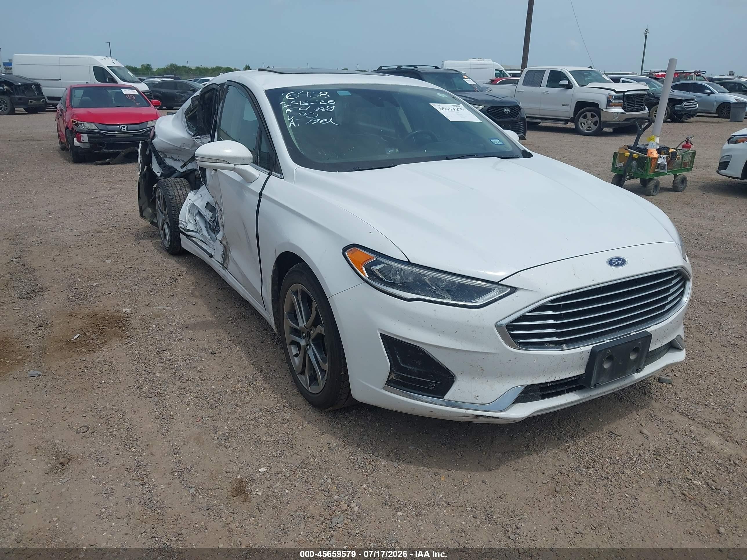 2020 Ford Fusion SEL, VIN 3FA6P0CD0LR118385 — Бок