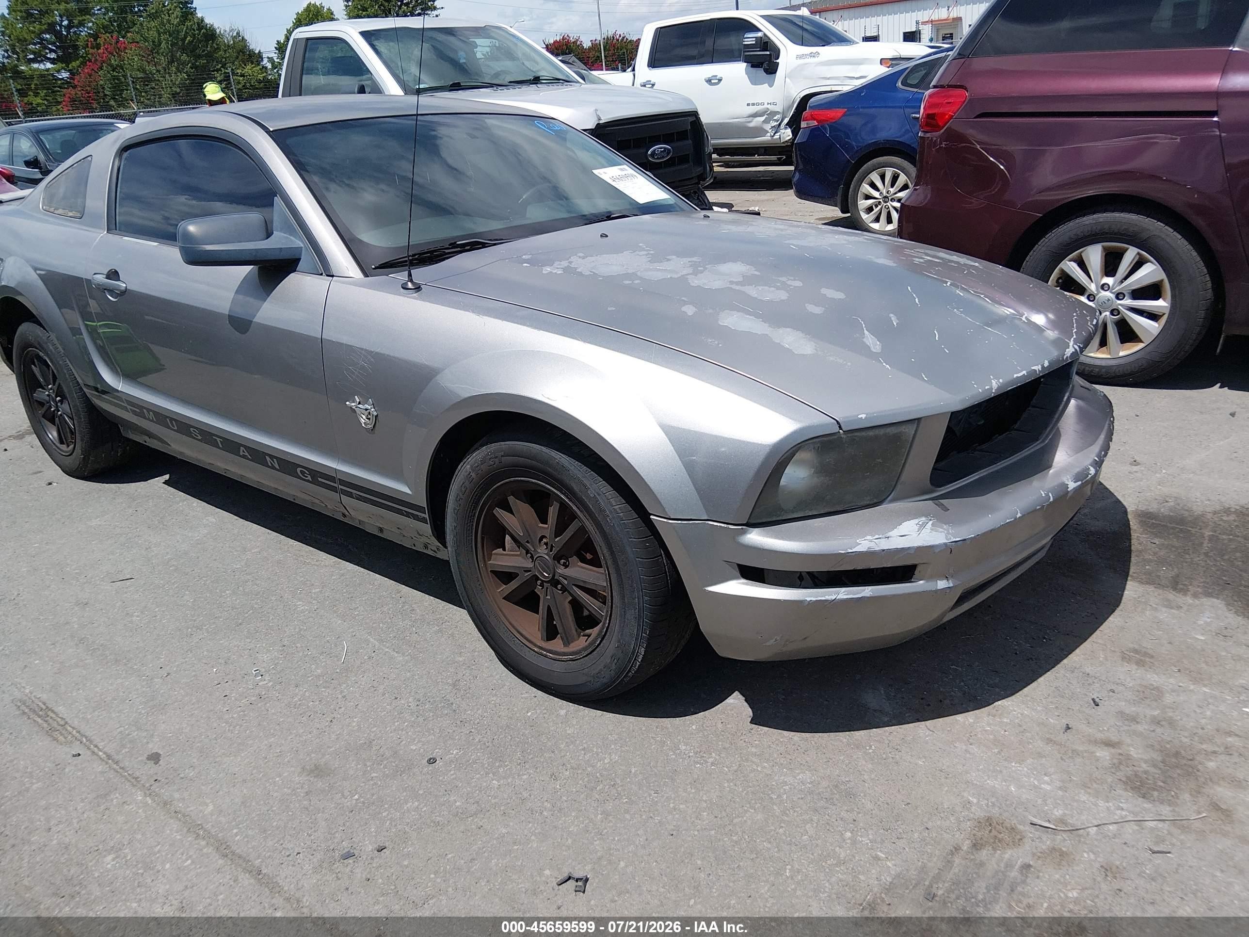 2009 Ford Mustang, VIN 1ZVHT80N095104764 — Normal wear