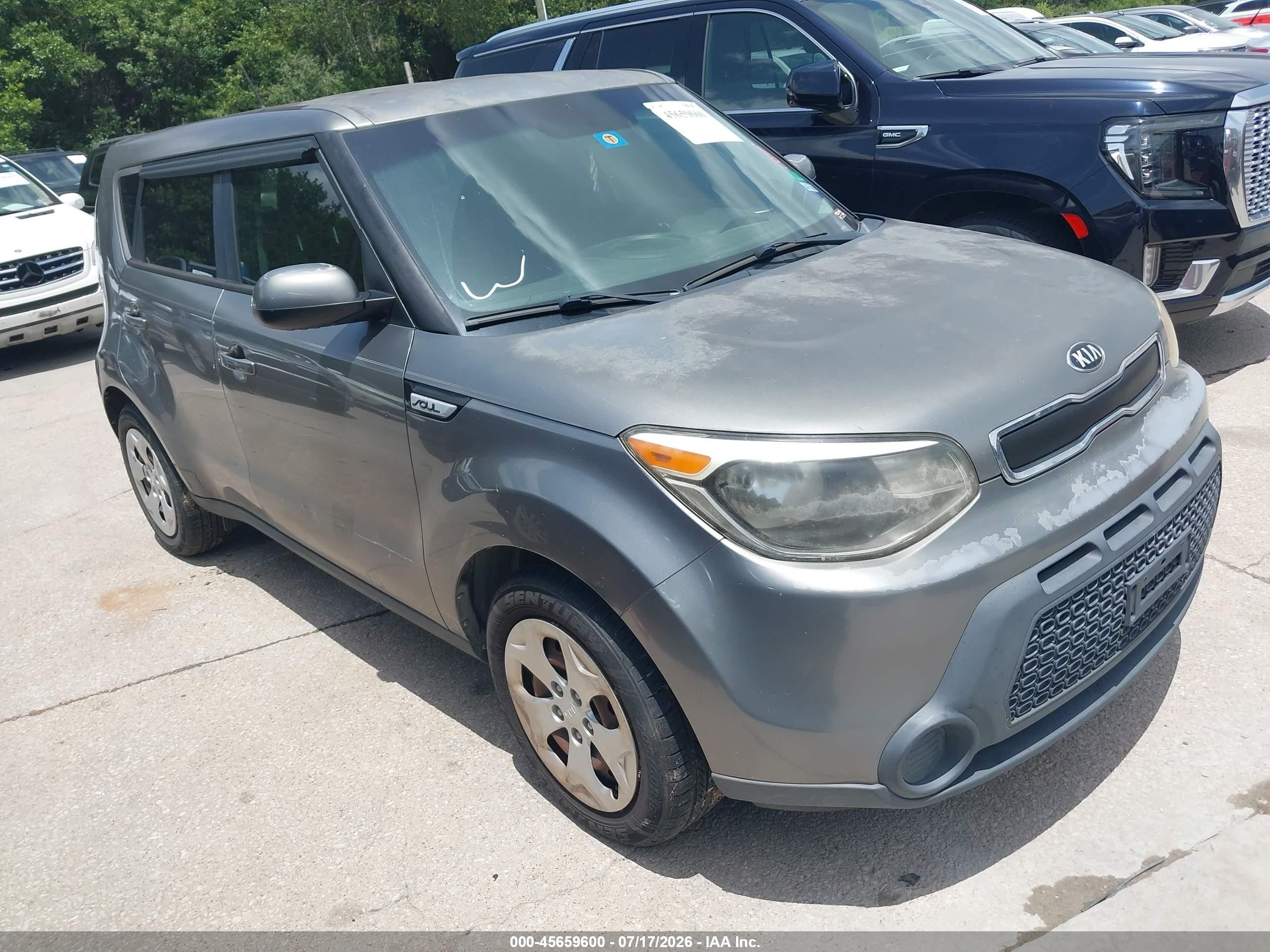 2015 Kia Soul, VIN KNDJN2A23F7214403 — Normal wear
