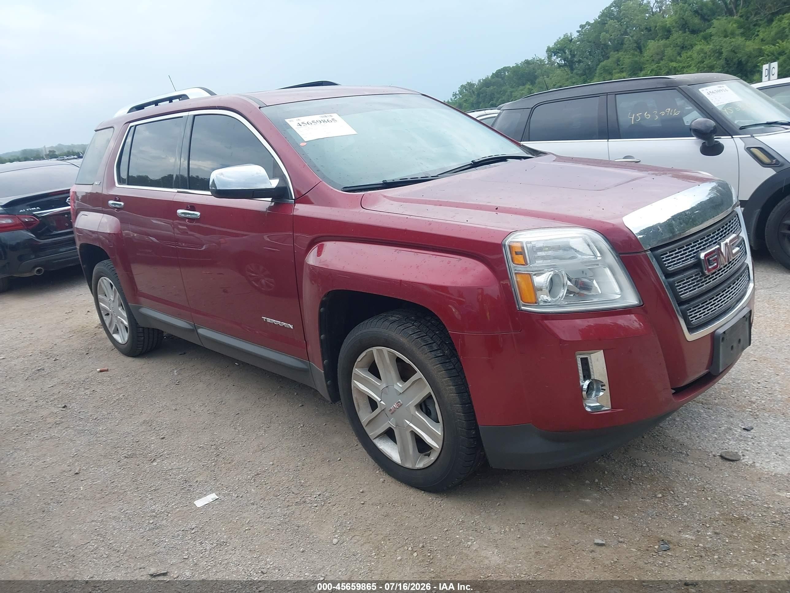 2011 GMC Terrain SLT-2, VIN 2CTALWEC8B6343428 — Normal wear