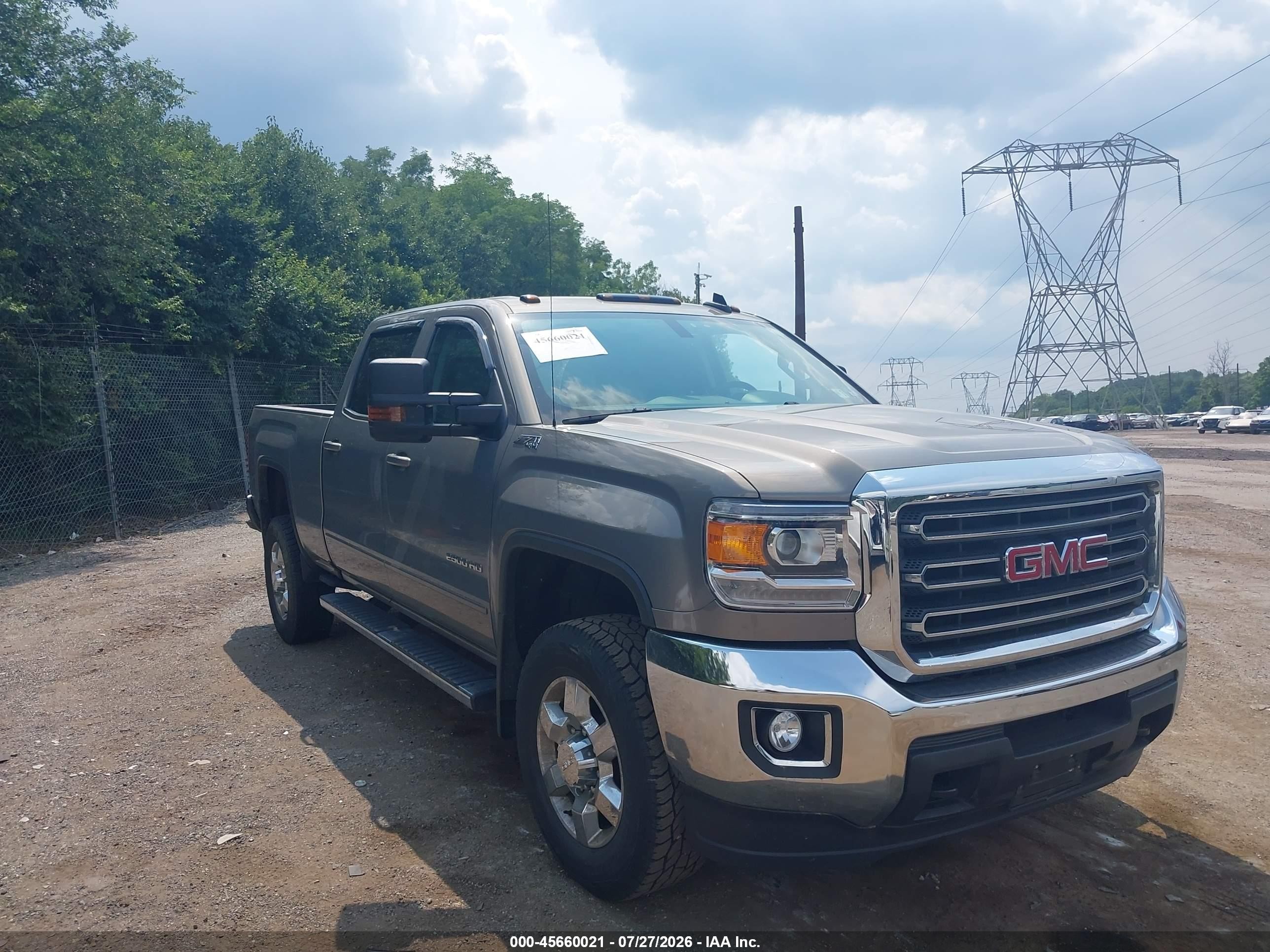 2017 GMC Sierra 2500HD SLE, VIN 1GT12SEG5HF192816 — Mechanical