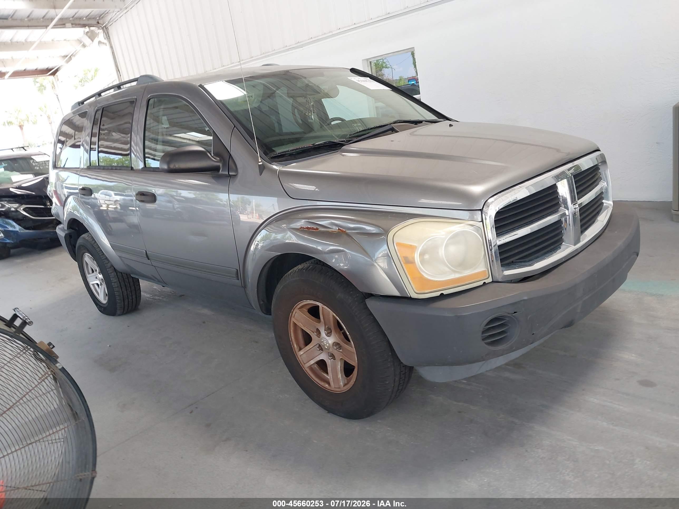 2006 Dodge Durango SXT, VIN 1D4HD38K66F187588 — Front end