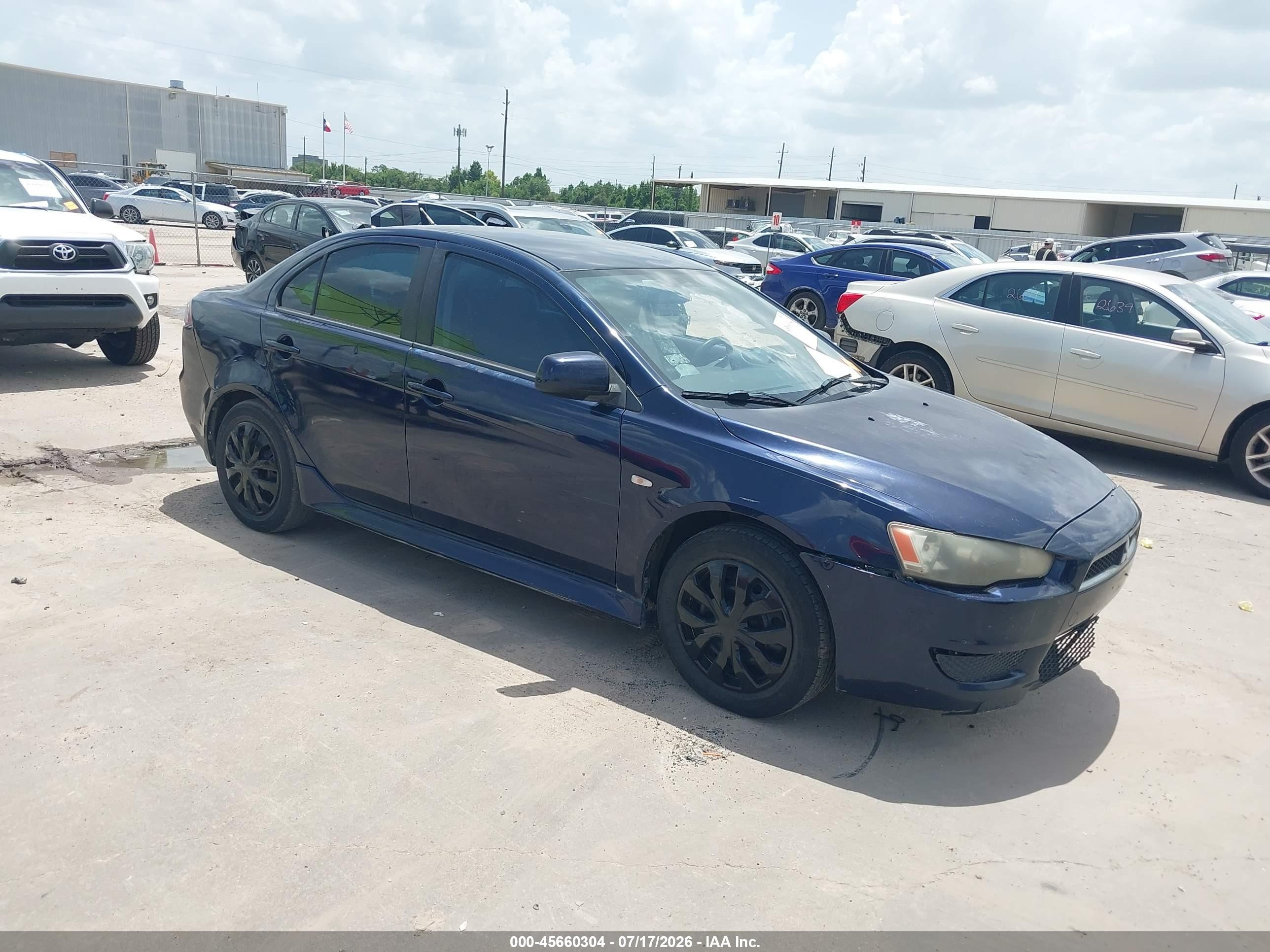 2014 Mitsubishi Lancer ES, VIN JA32U2FU5EU020827 — Side