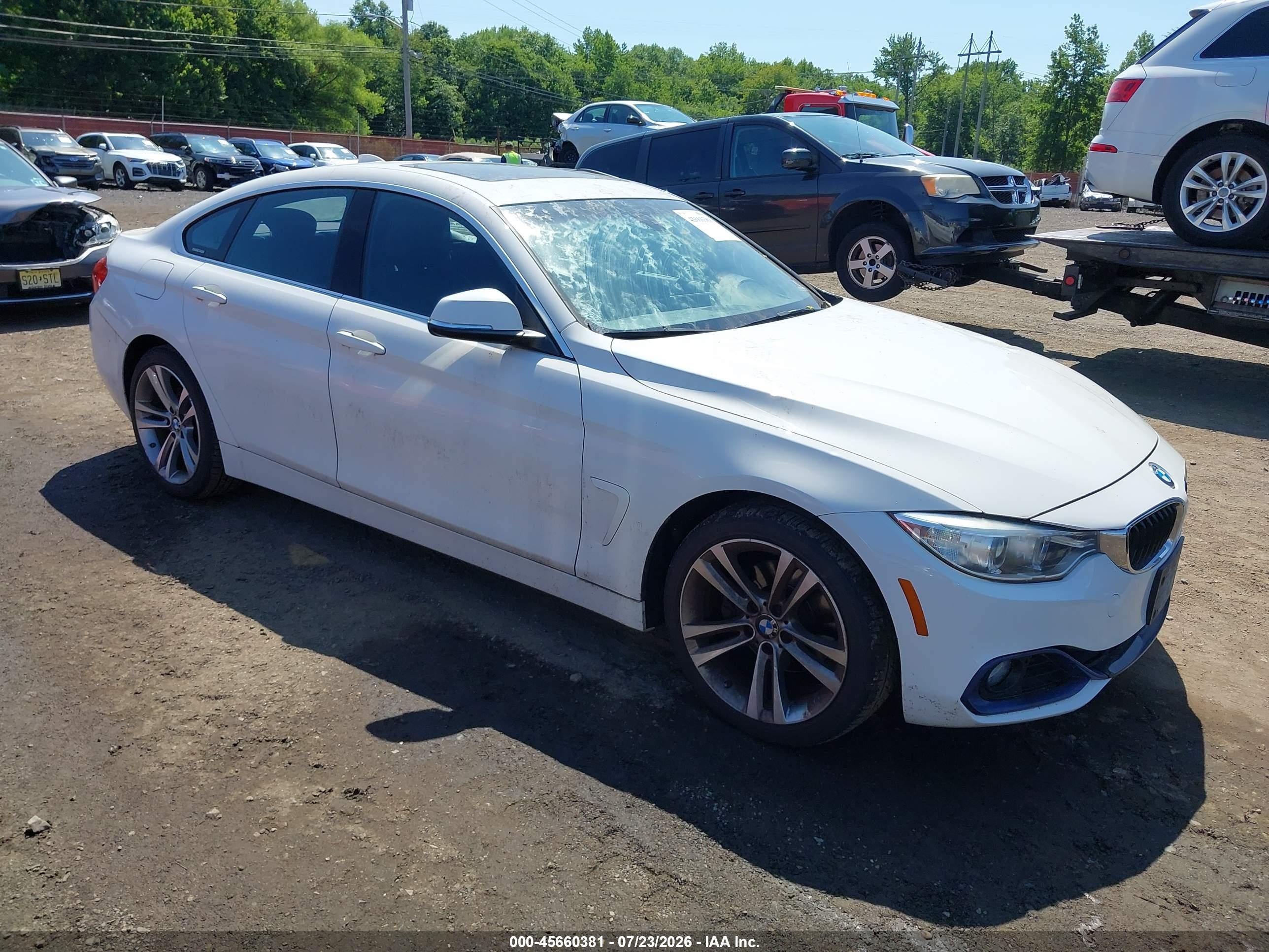 2016 BMW 4 Series 428i xDrive, VIN WBA4C9C50GG135966 — Side