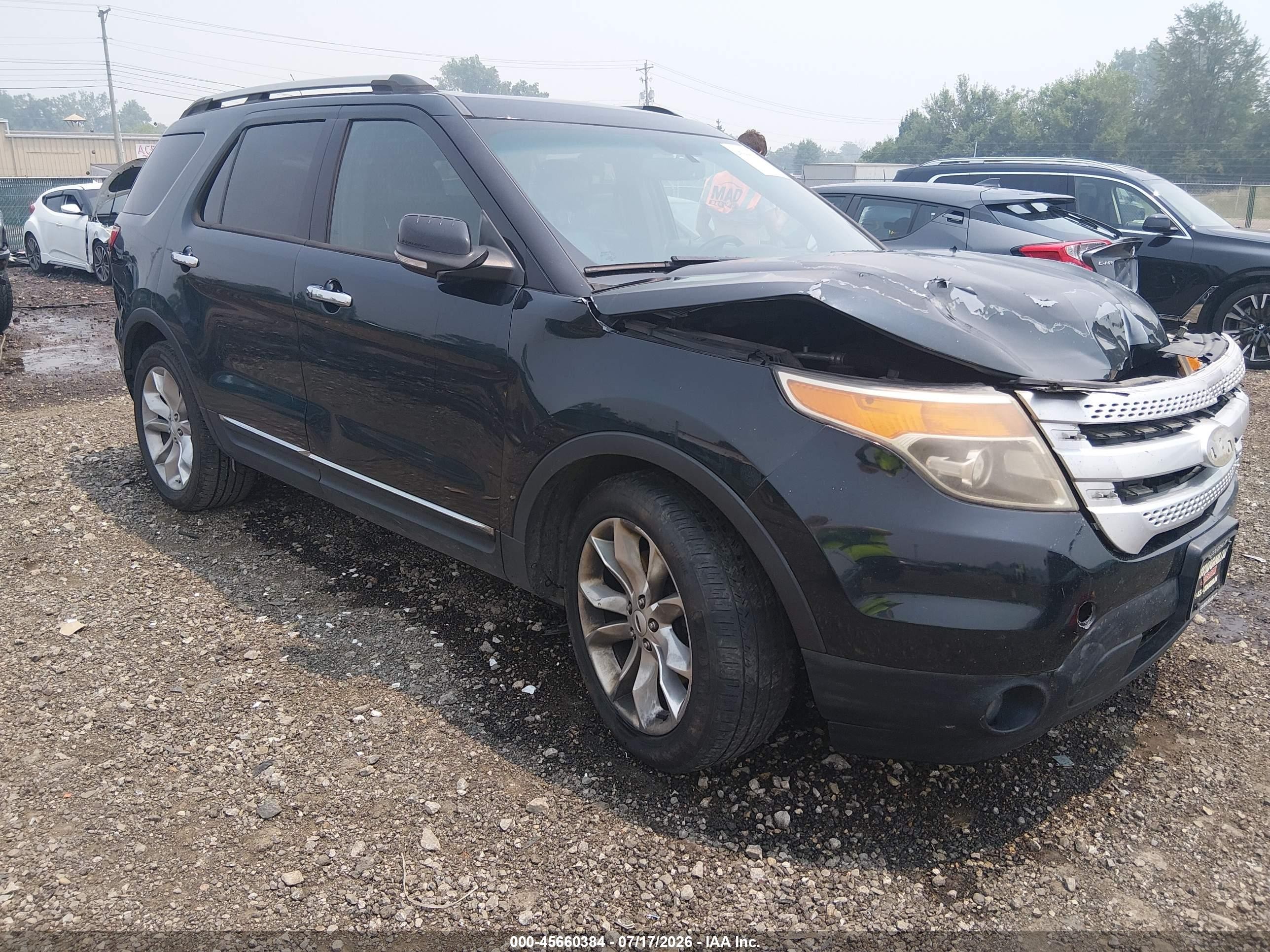2014 Ford Explorer XLT, VIN 1FM5K7D89EGA87299 — Перед