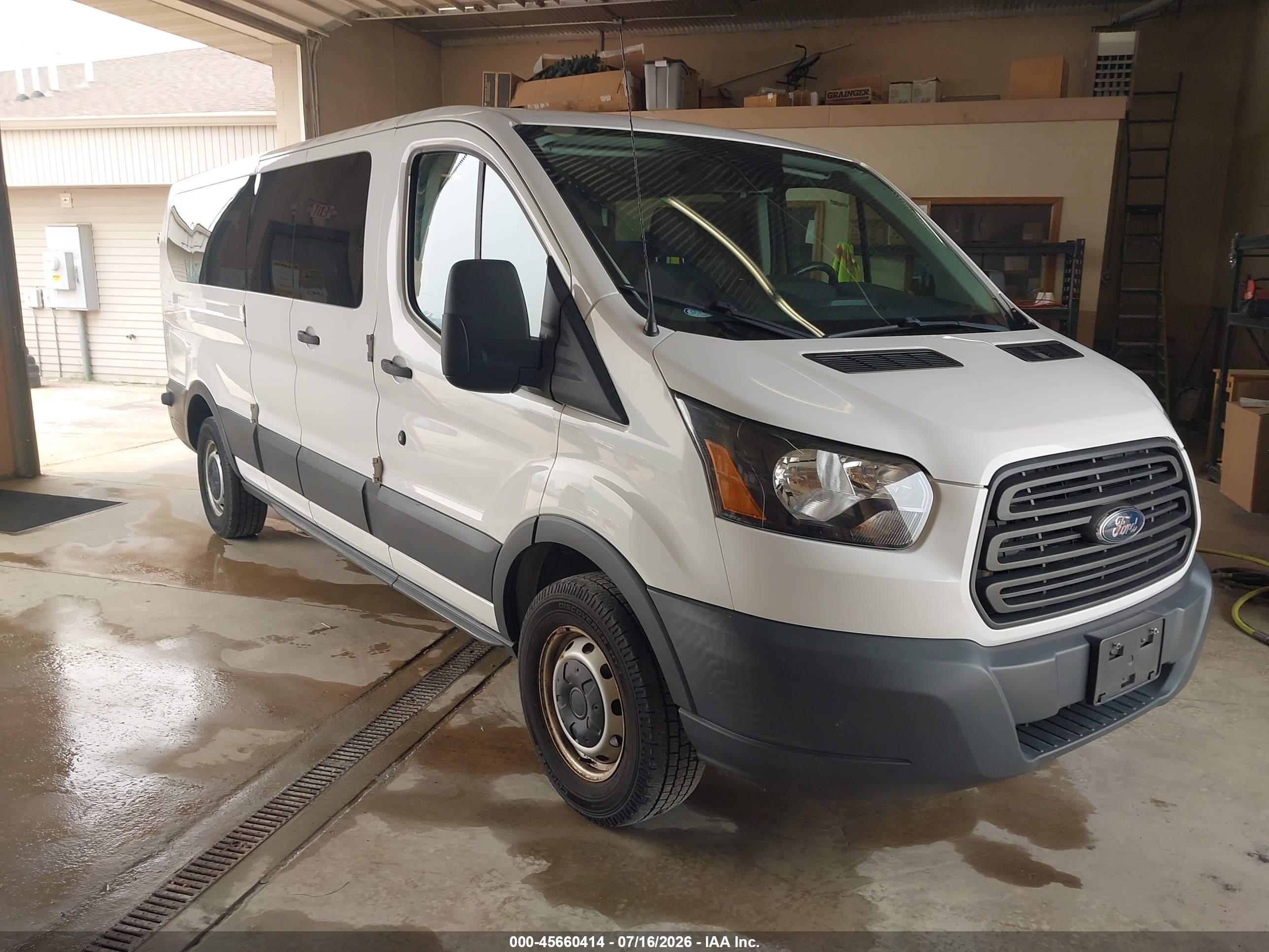 2018 Ford Transit Passenger XL, VIN 1FBZX2ZM1JKB07220 — Side