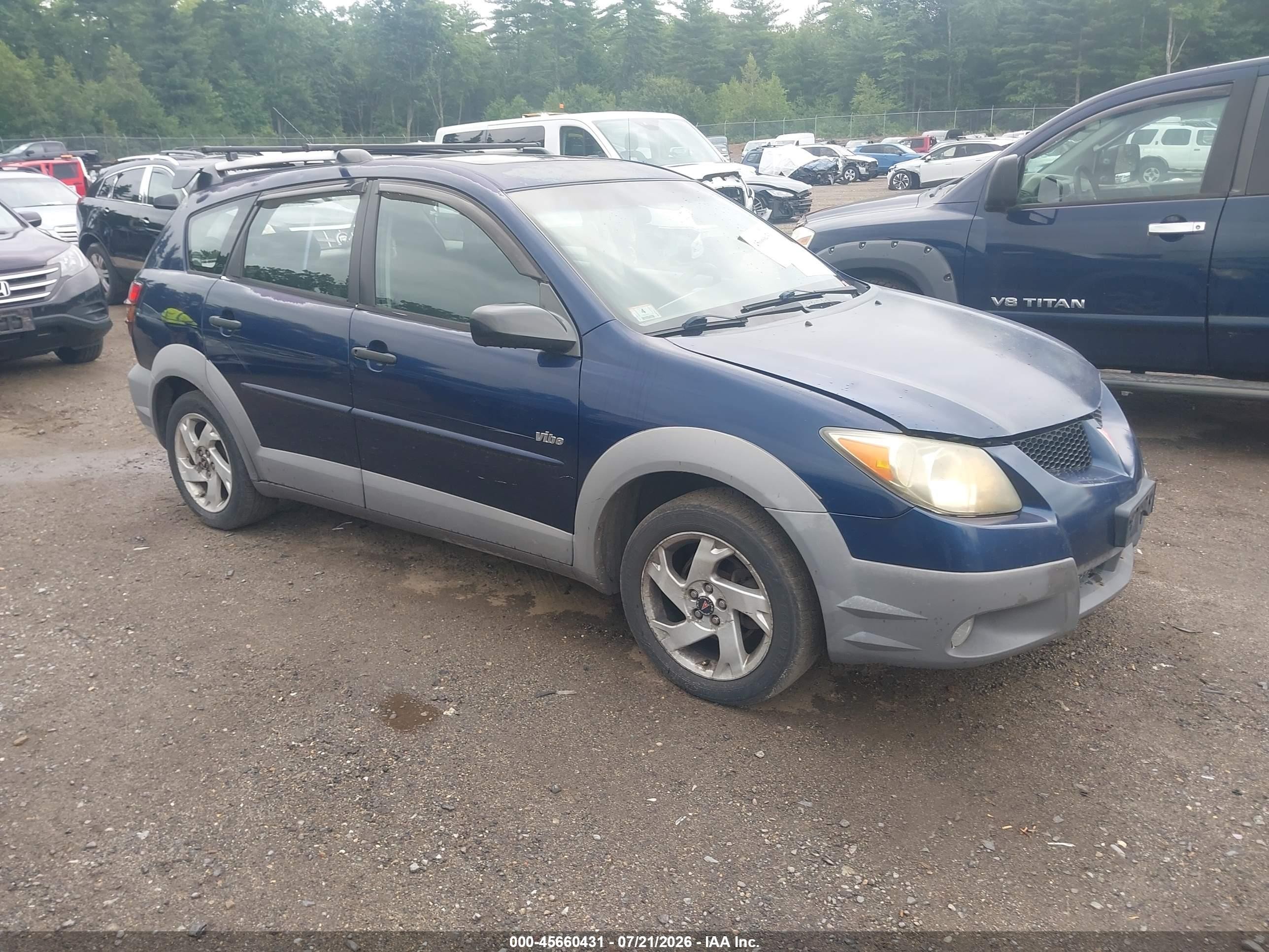 2003 Pontiac Vibe, VIN 5Y2SL628X3Z436358 — Зад