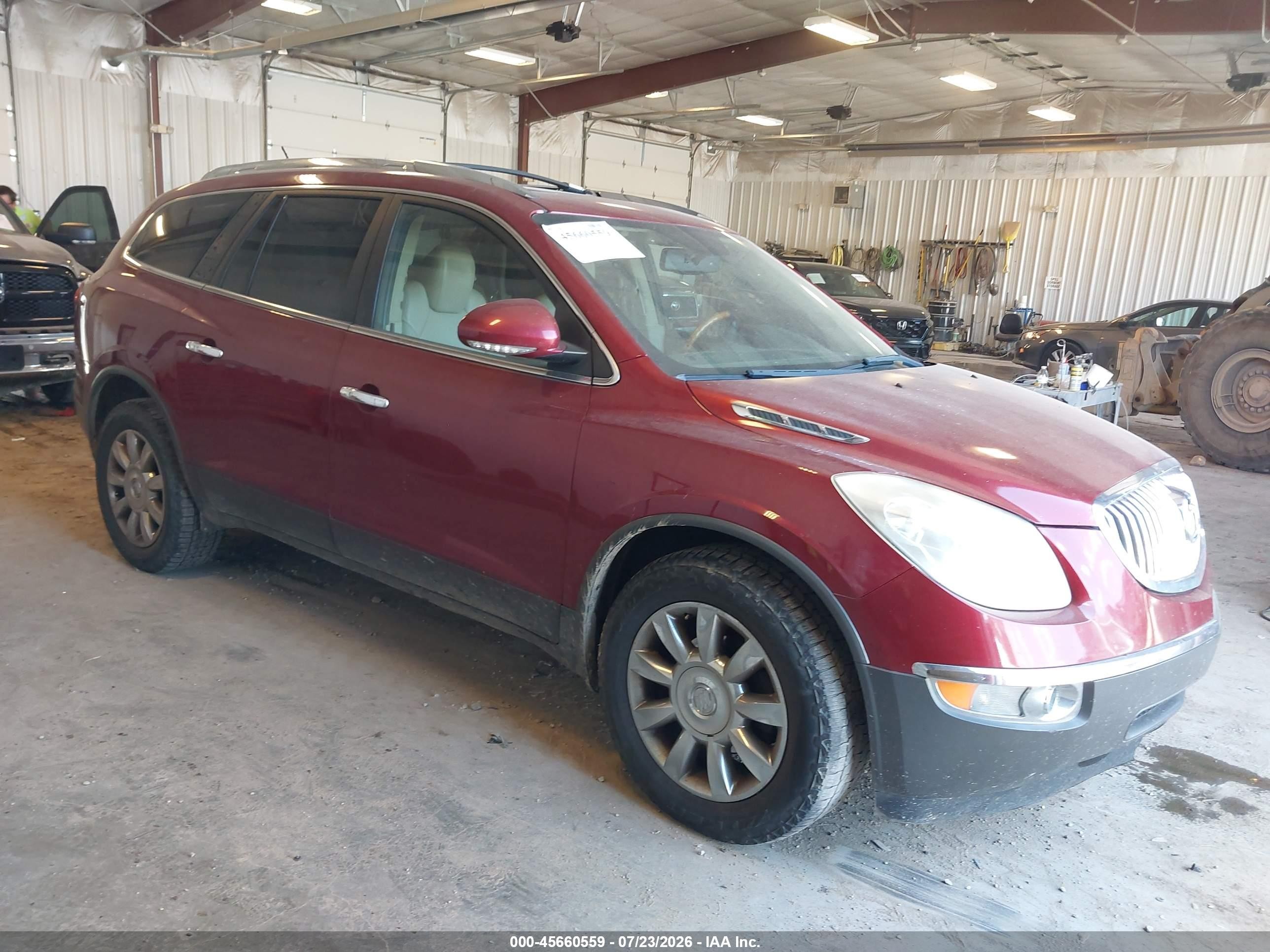 2011 Buick Enclave CXL-1, VIN 5GAKVBED4BJ266430 — Front end