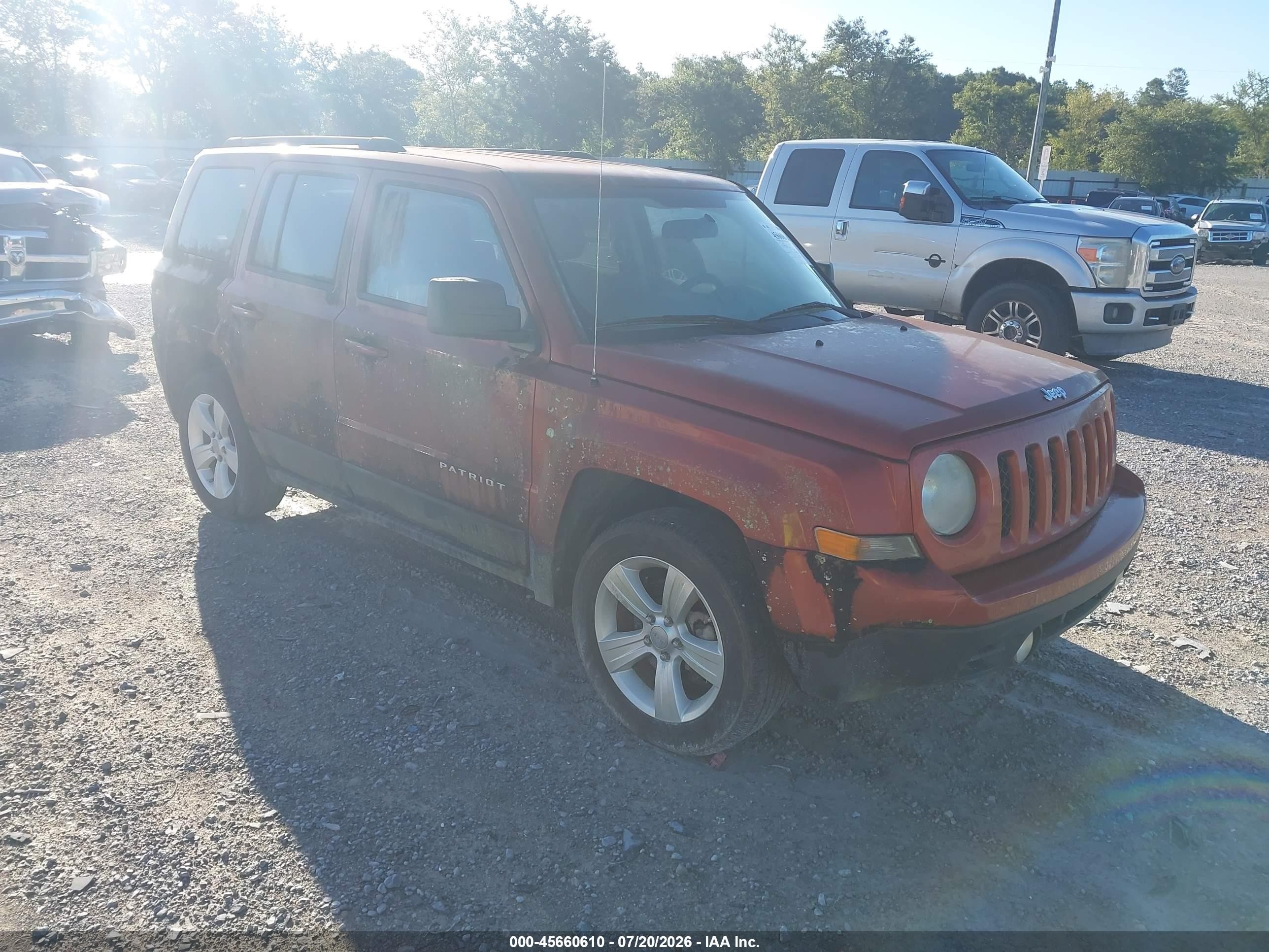 2012 Jeep Patriot Latitude, VIN 1C4NJPFBXCD610621 — Normal wear